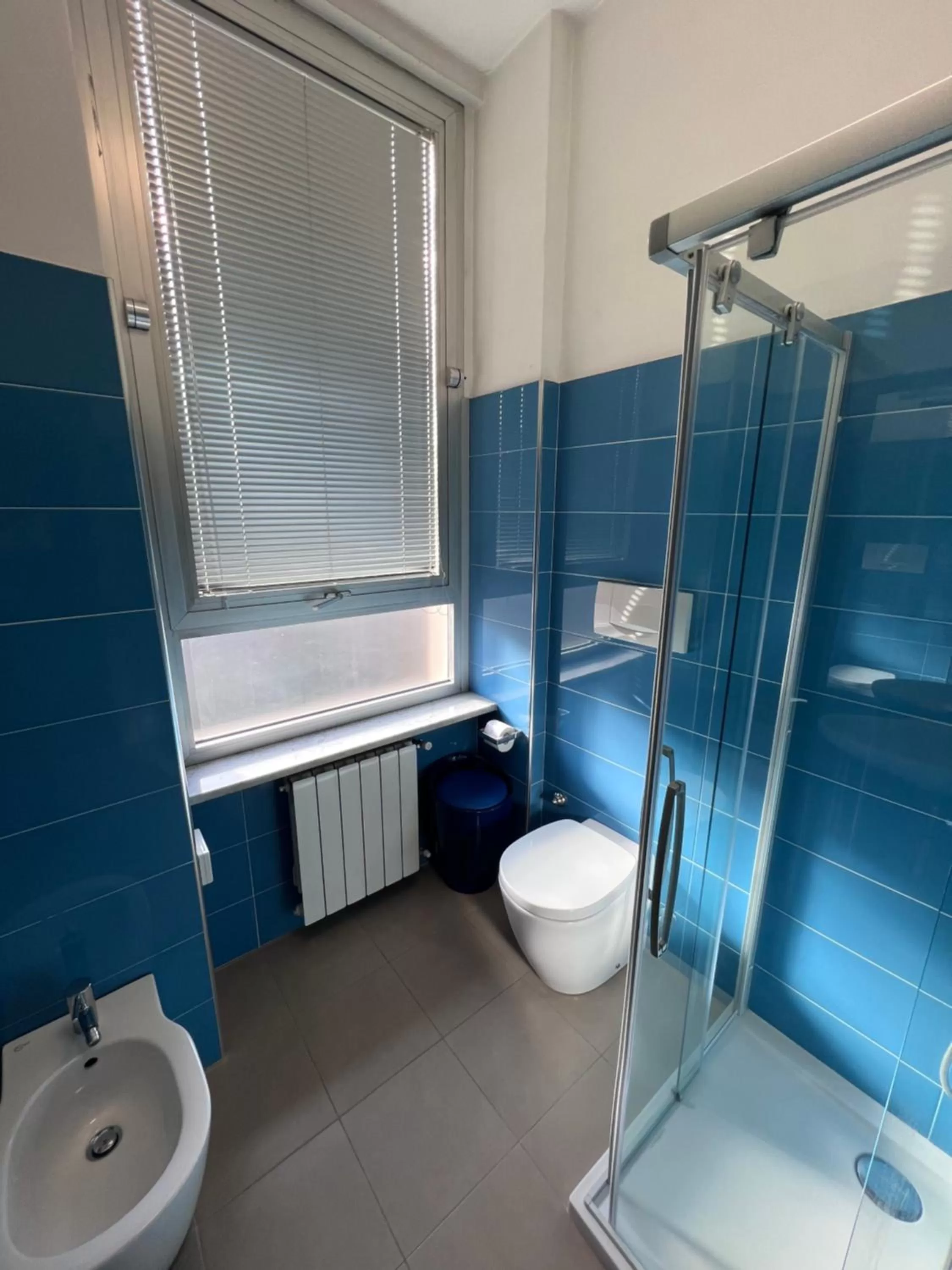 Toilet in Residence Star