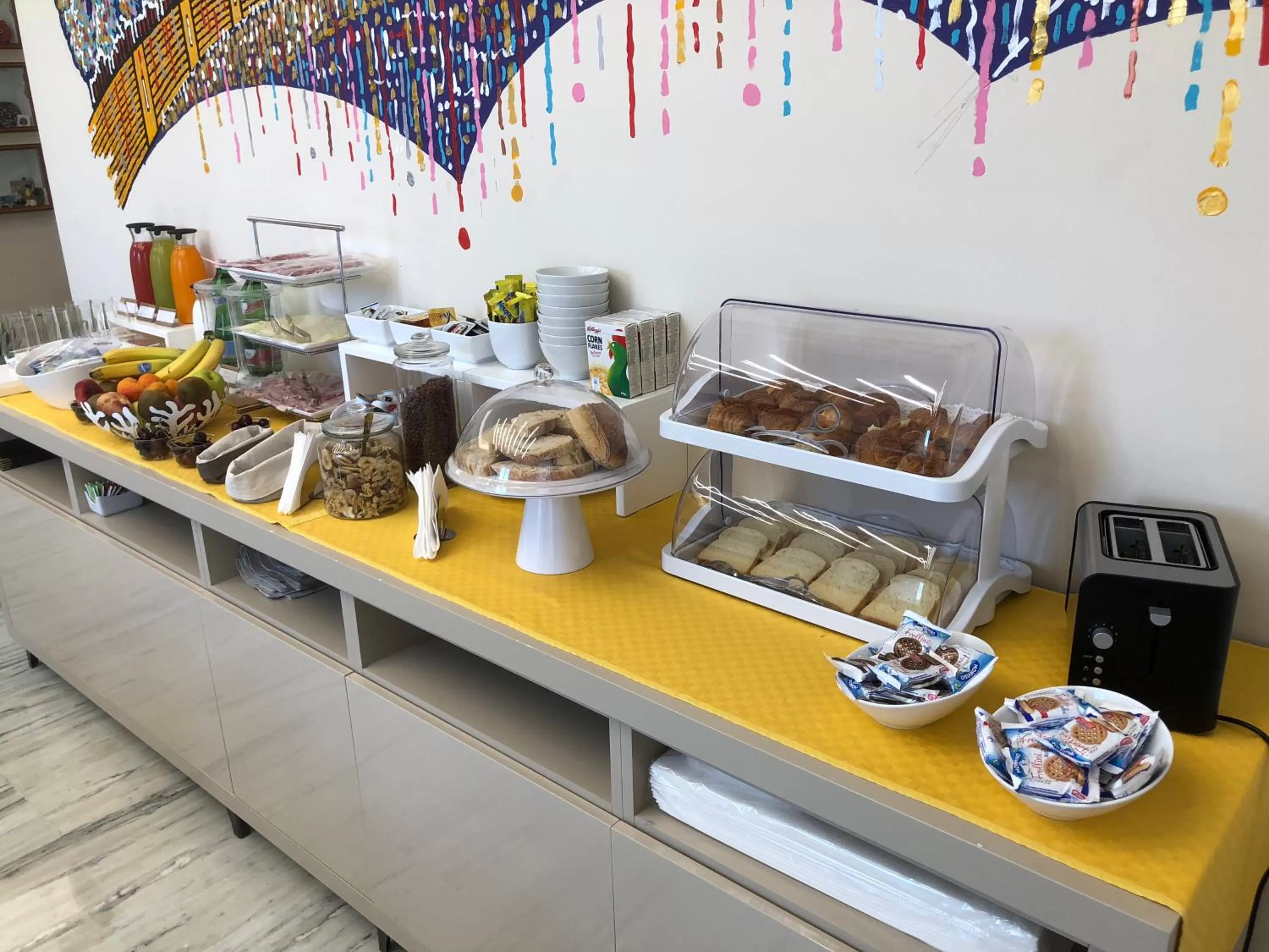 Continental breakfast in The Five Rooms Napoli