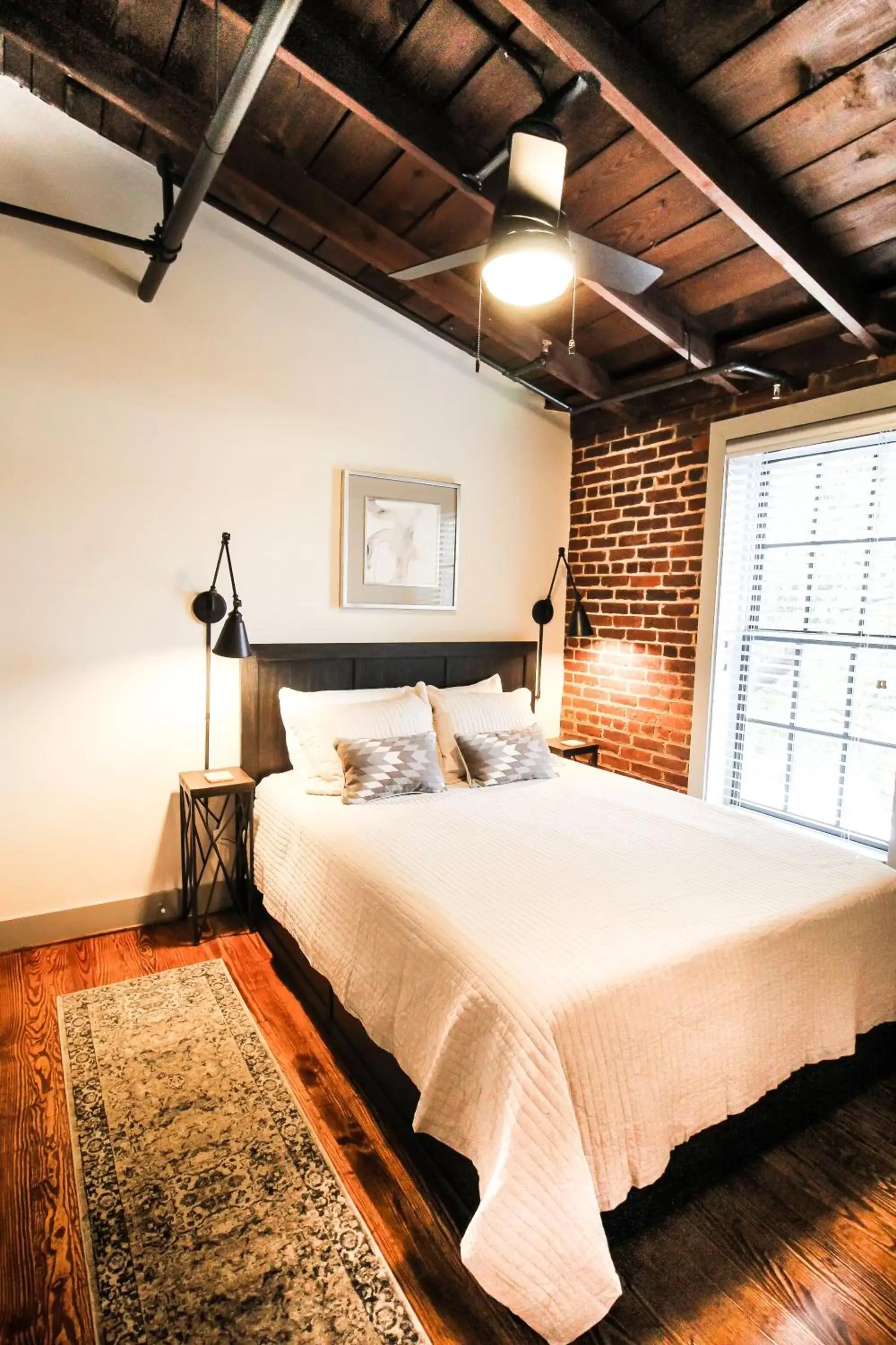 Bedroom, Bed in The Lofts at Downtown Salem