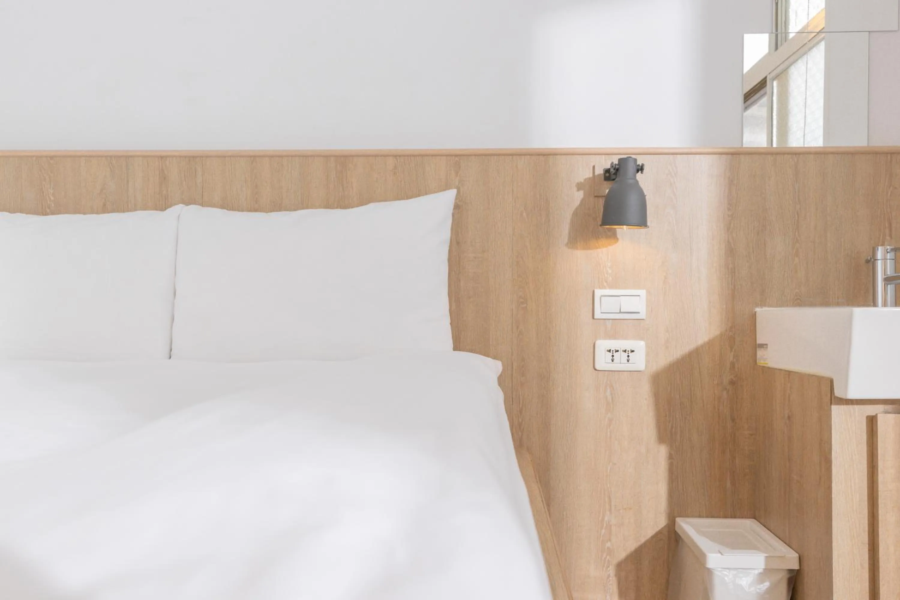 Bed in OwlStay Flip Flop Hostel - Garden