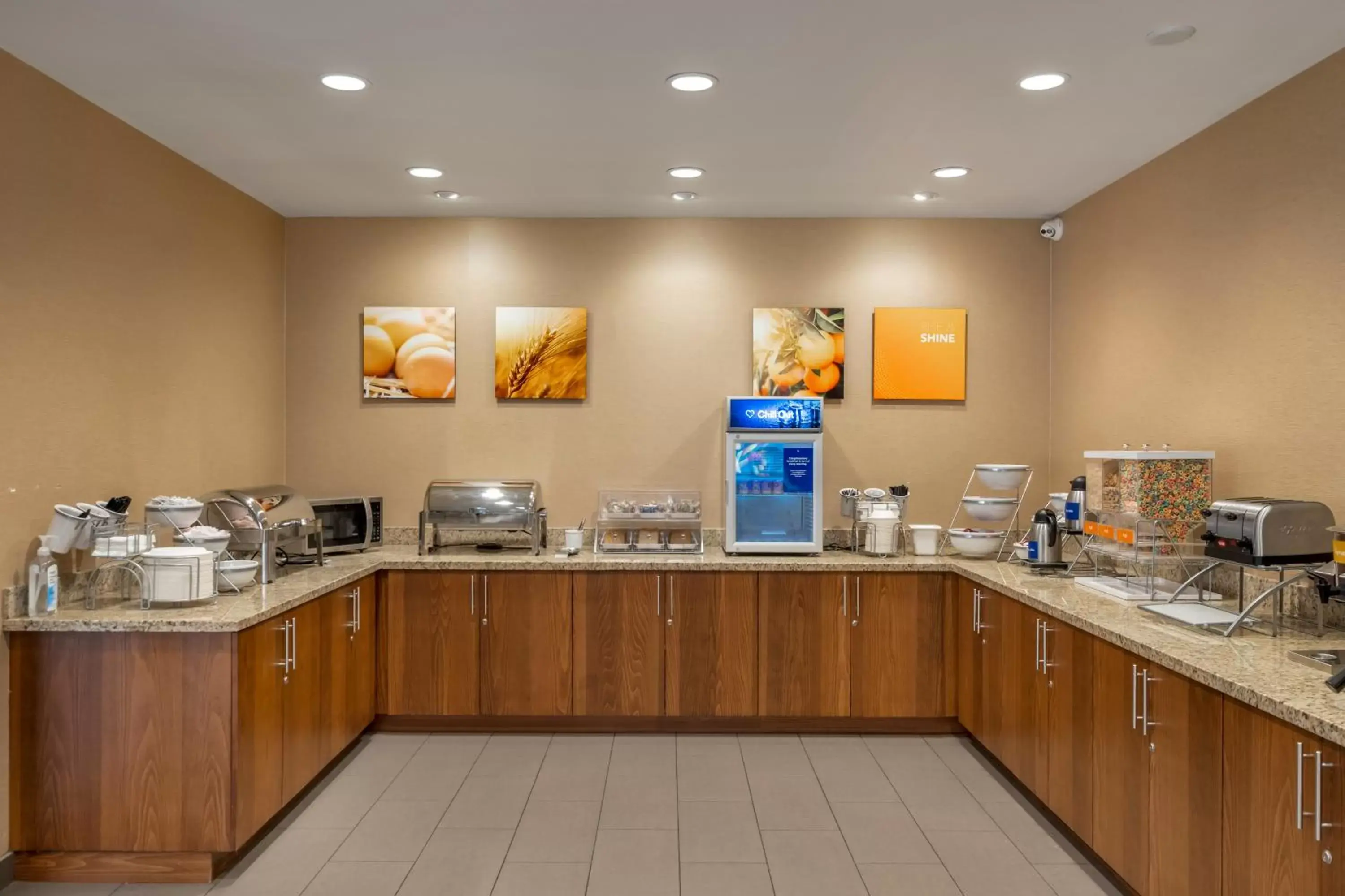 Breakfast in Comfort Suites St George - University Area Breakfast in Comfort Suites St George - University Area