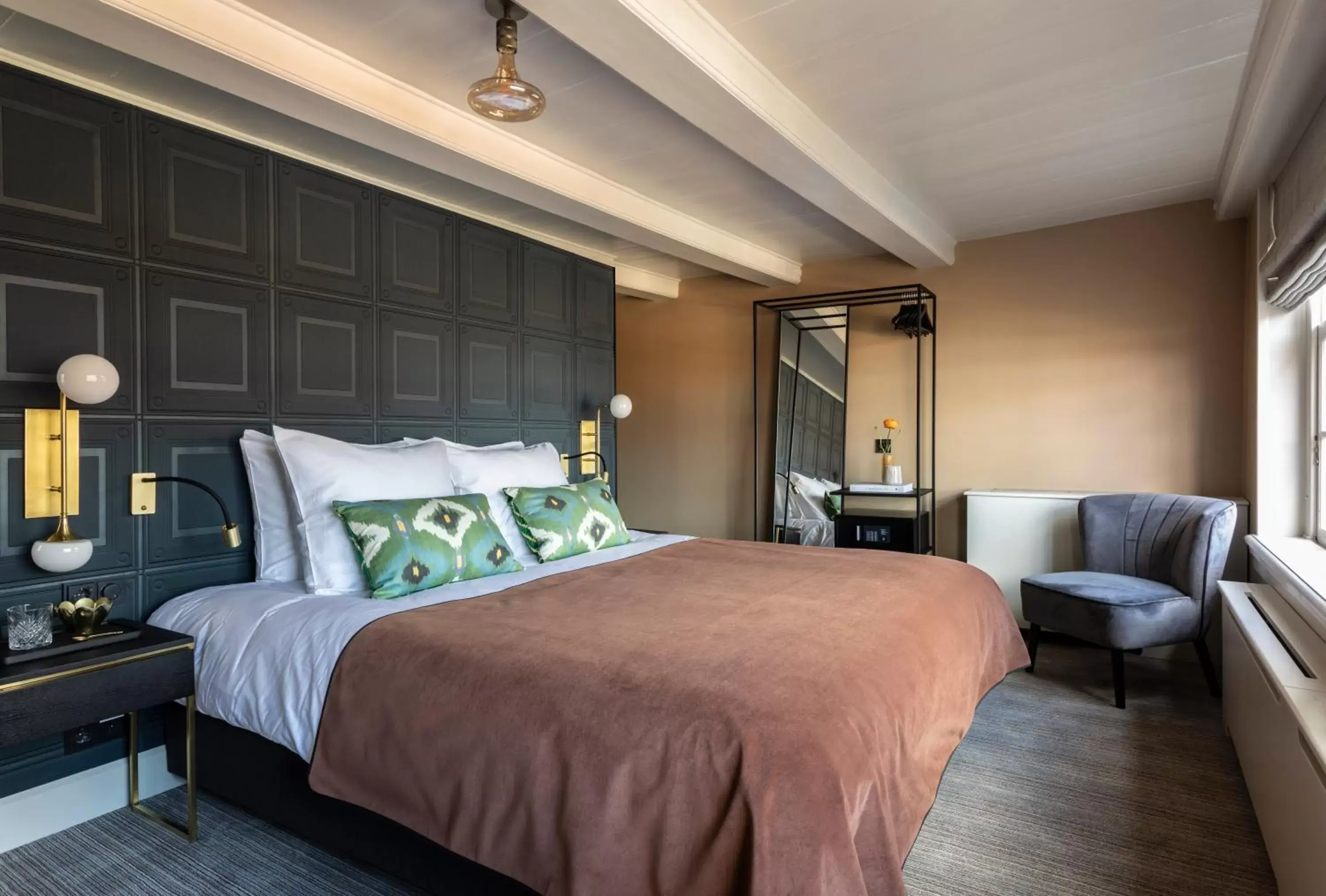 Property building, Bed in Poorter Boutique Hotel Brielle