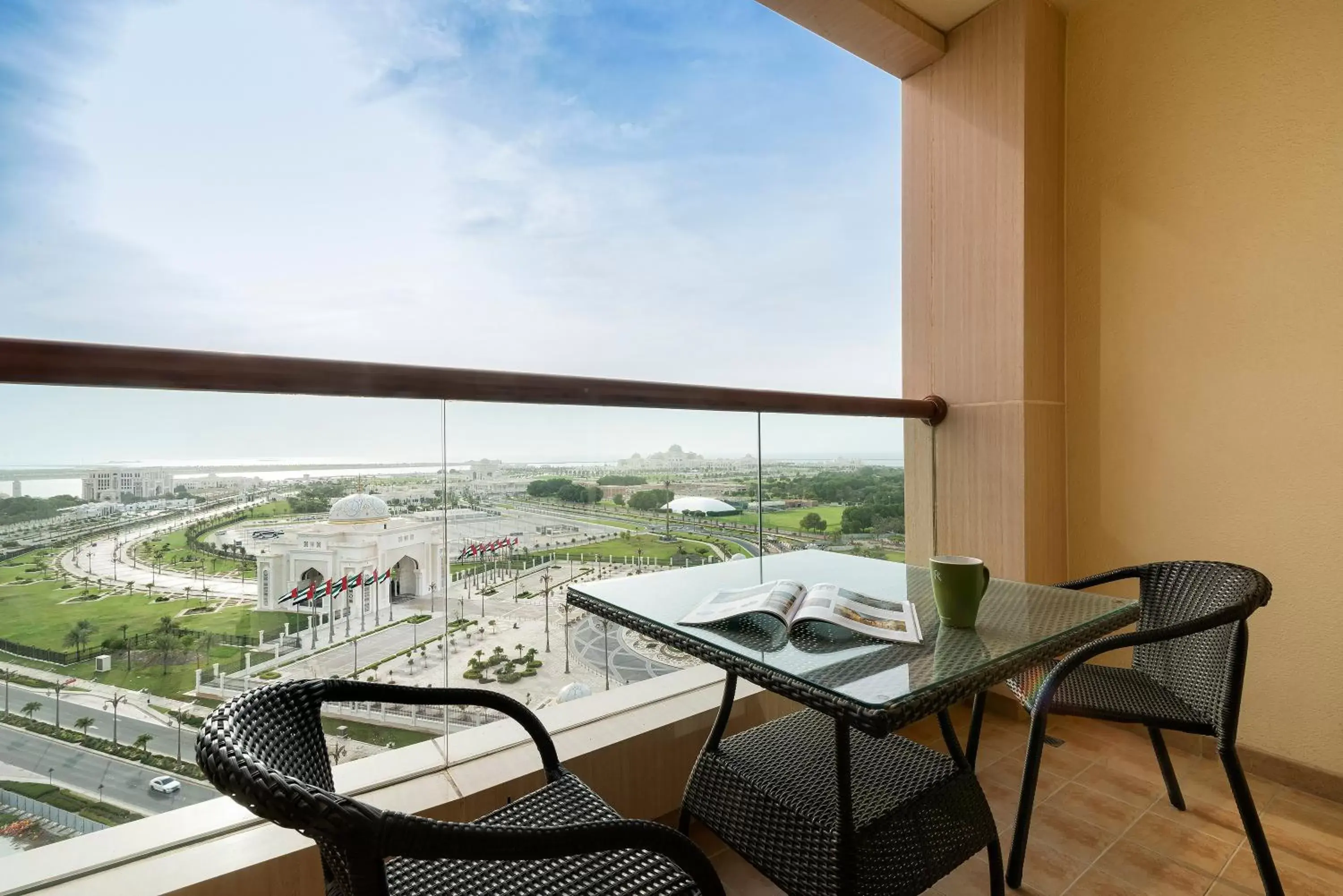 Balcony/Terrace in Khalidiya Palace Rayhaan by Rotana, Abu Dhabi