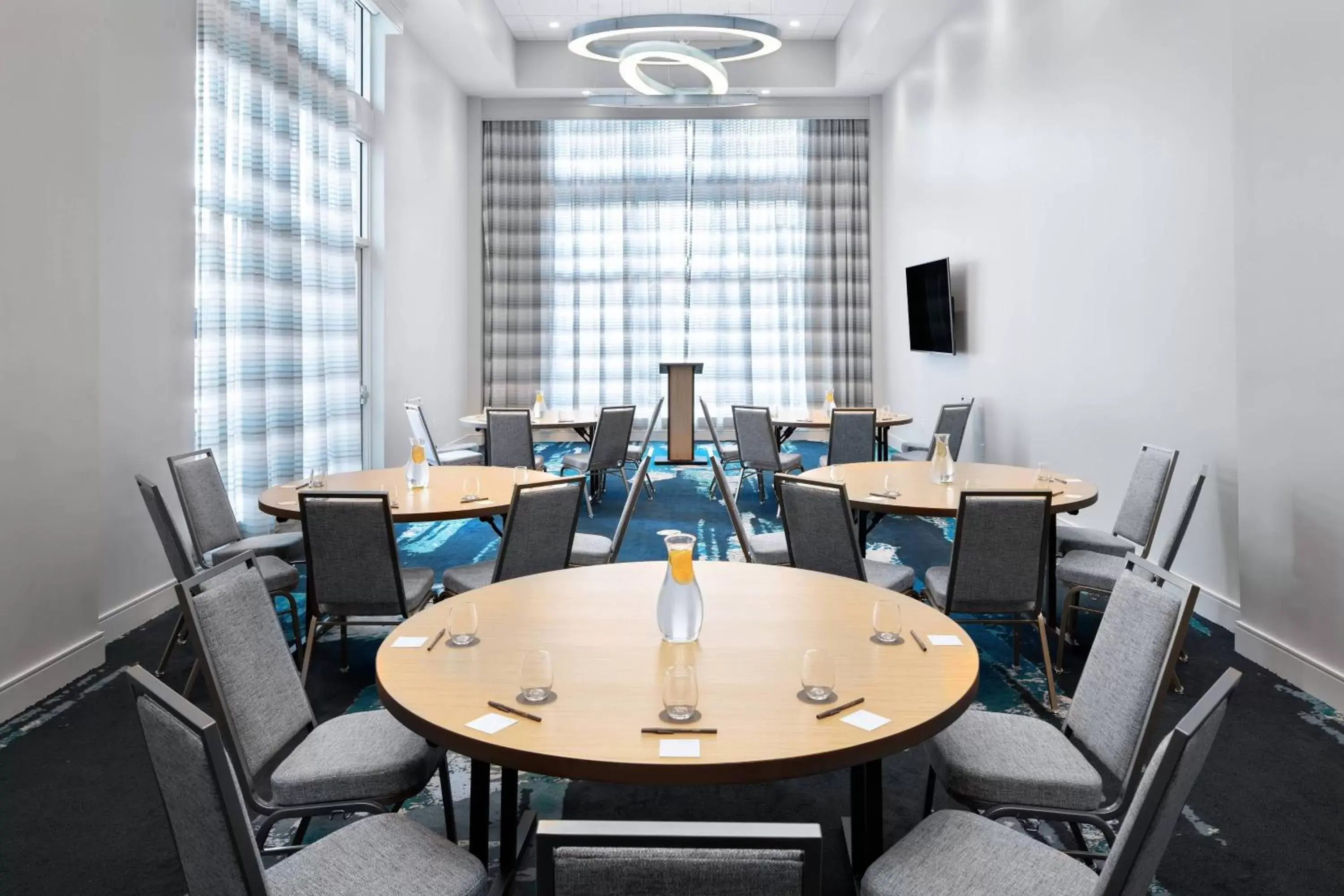 Meeting/conference room, Restaurant/Places to Eat in Courtyard by Marriott Delray Beach