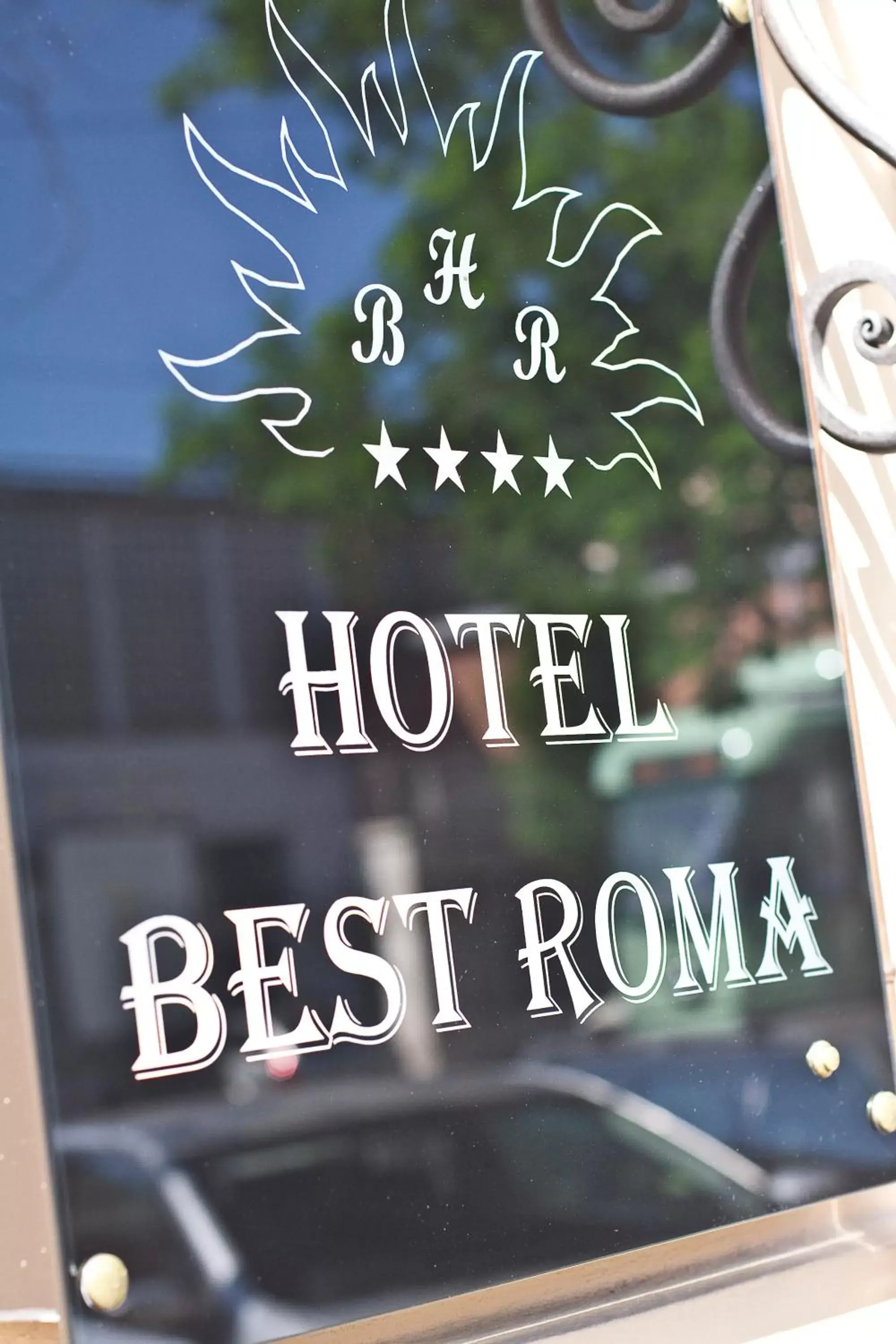 Facade/entrance in Hotel Best Roma