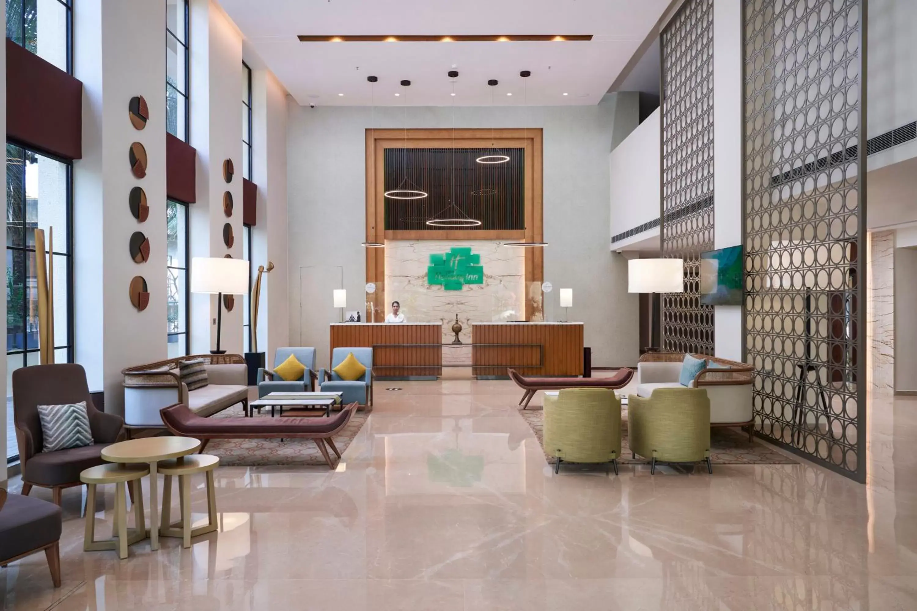 Property building, Lobby/Reception in Holiday Inn Goa Candolim