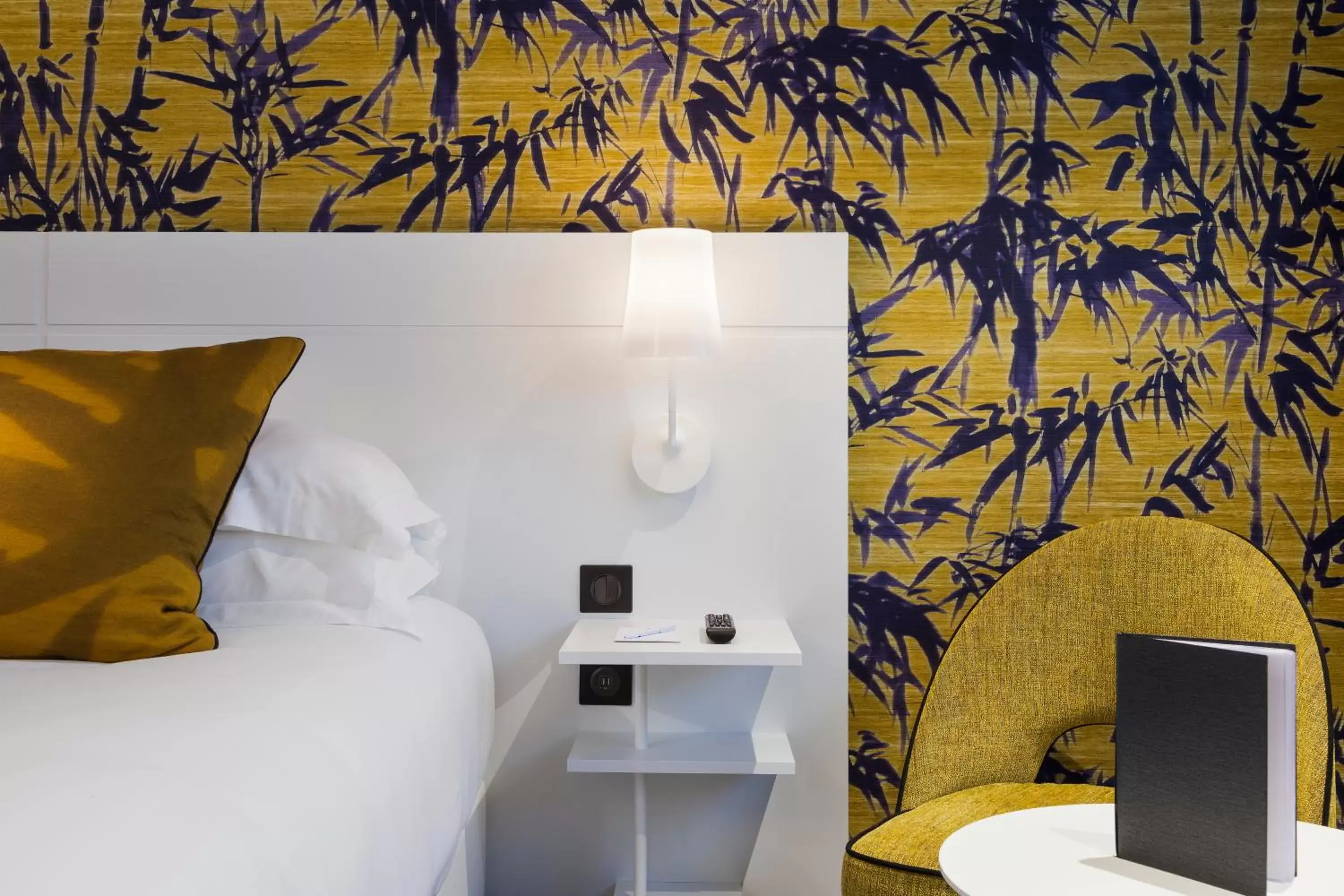 Bedroom, Bed in Hotel Inn Paris CDG Airport - ex Best Western