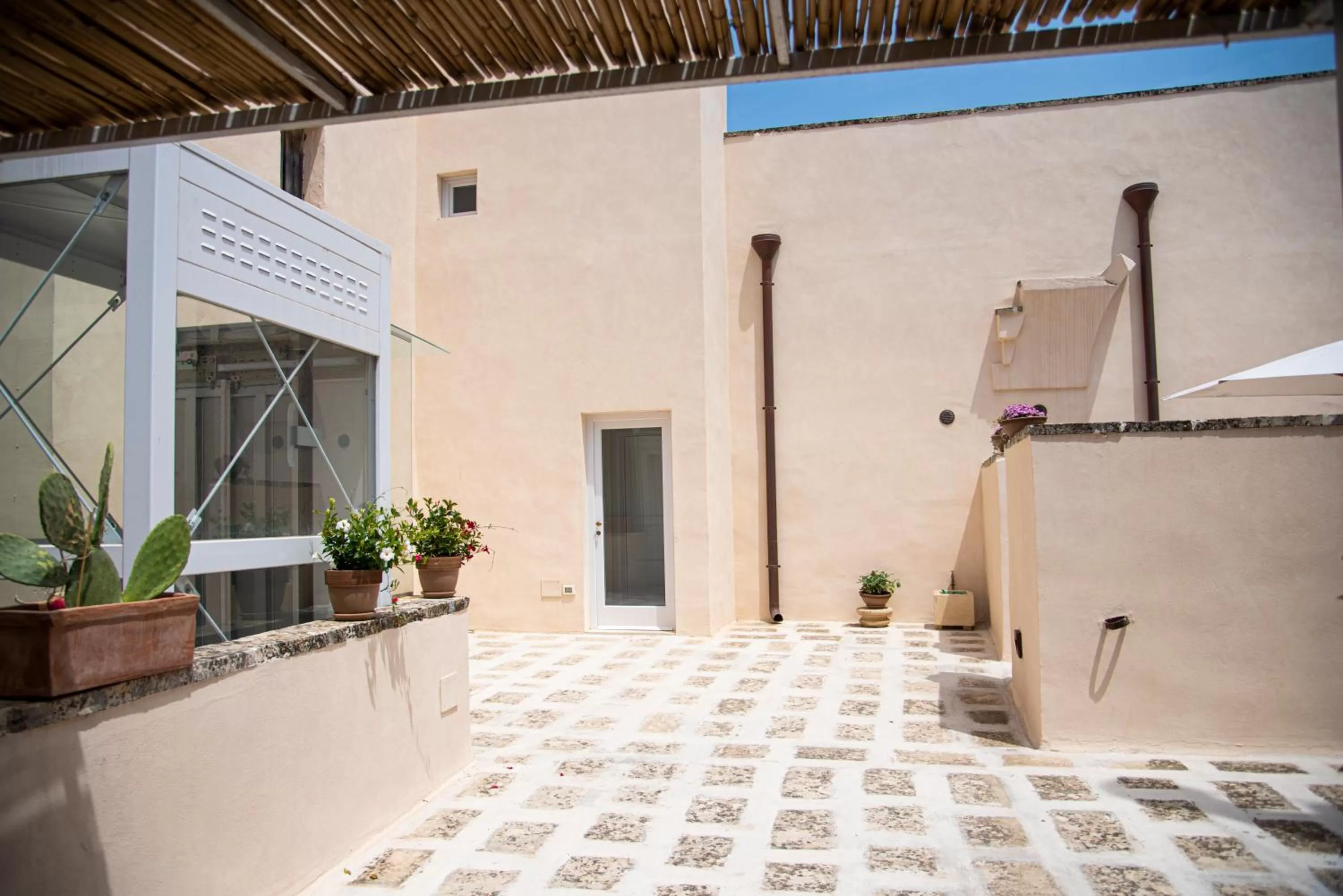 Day in Palazzo Garibaldi - Luxury Suites