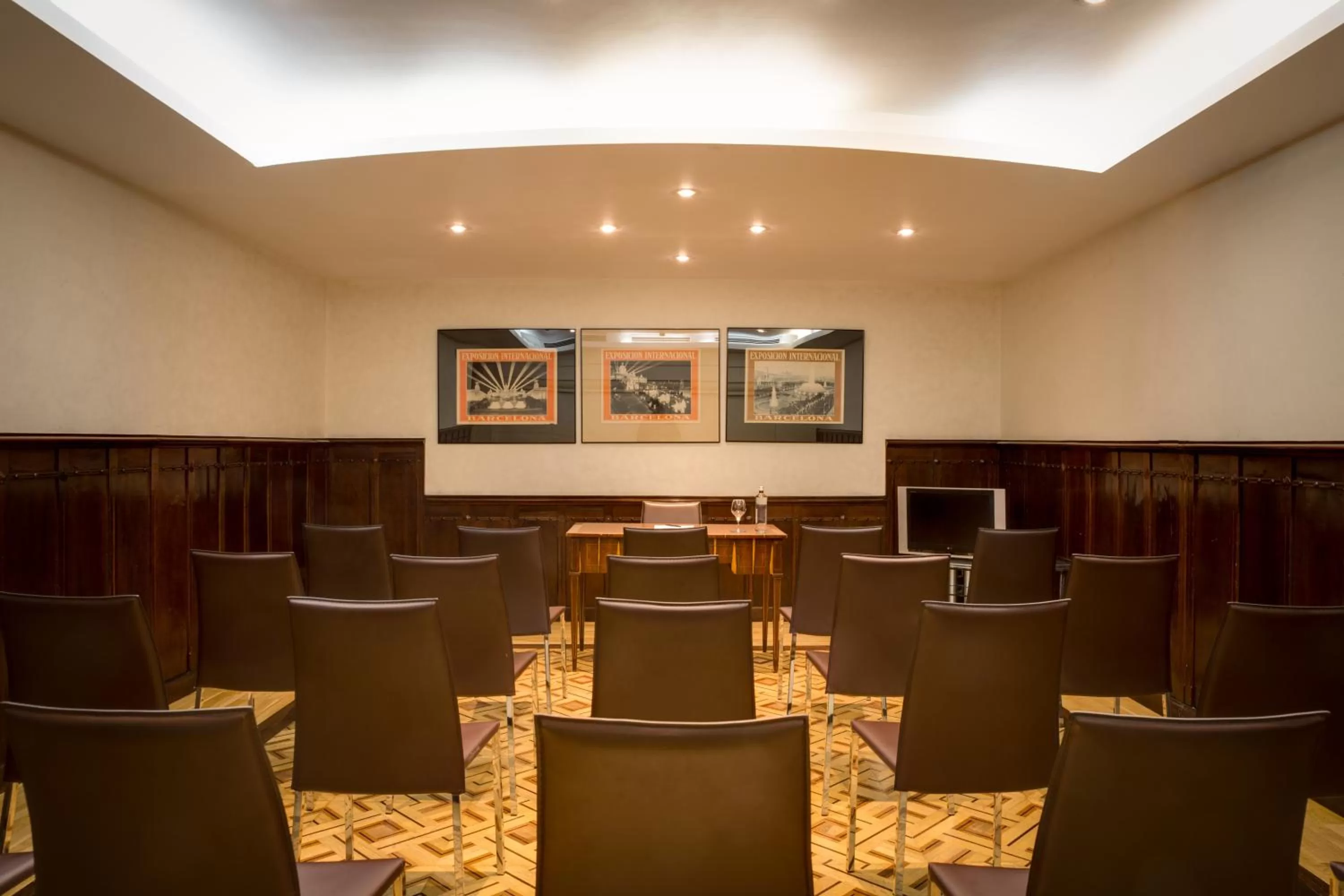 Meeting/conference room in Hotel Astoria