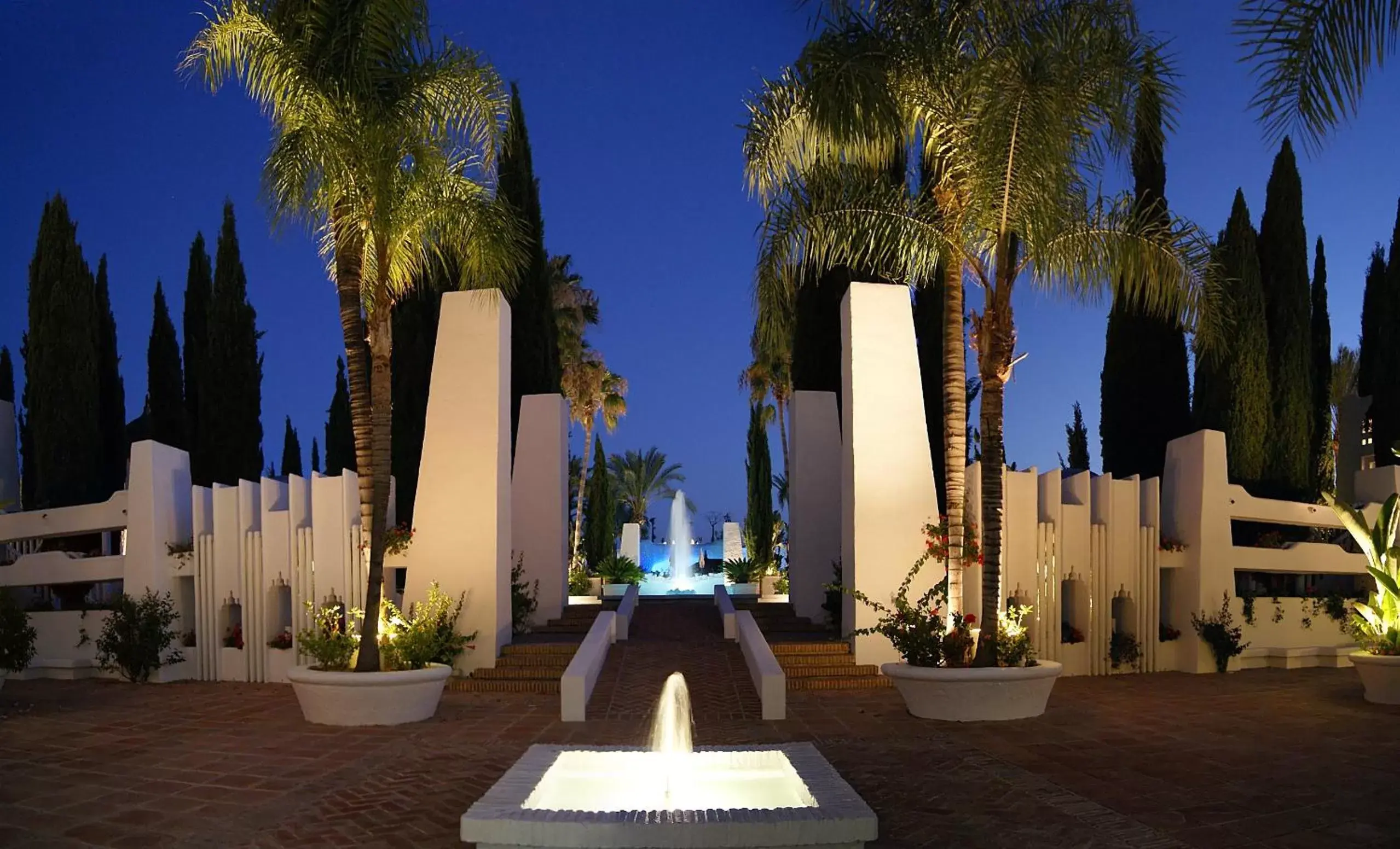 Facade/entrance in Hotel Suites Albayzin Del Mar