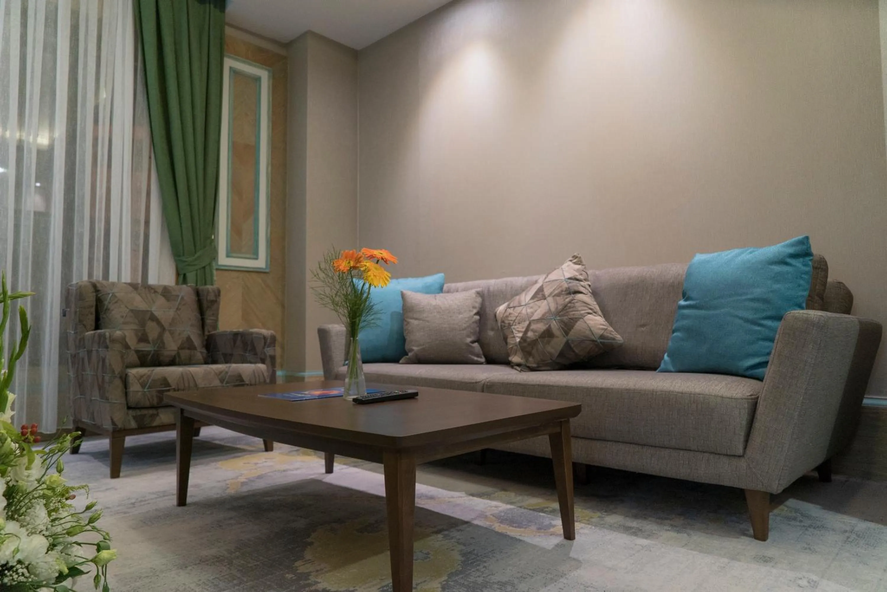 Seating area in Mirart Hotel Boutique & SPA Yalova