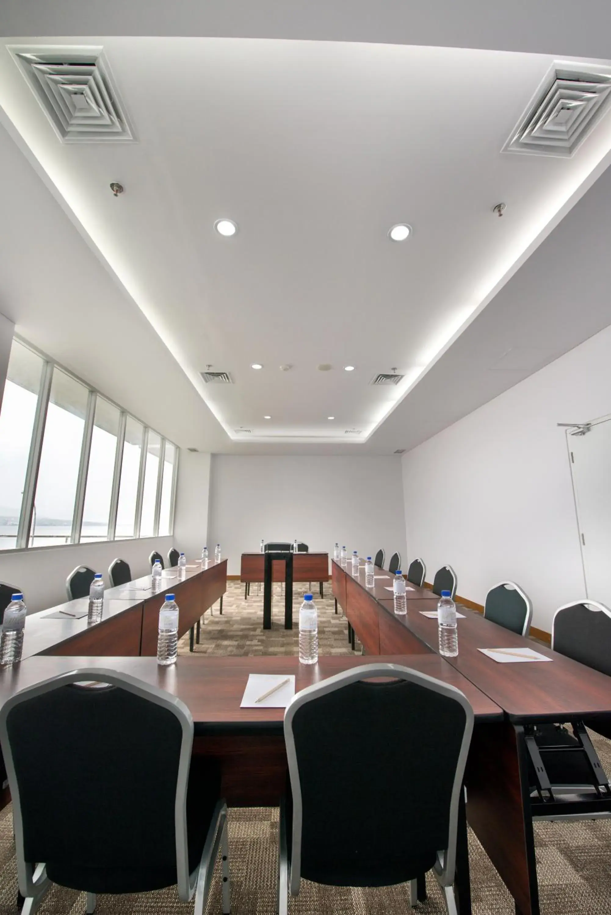 Whiz Prime Hotel Megamas Manado Whiz Prime Hotel Megamas Manado