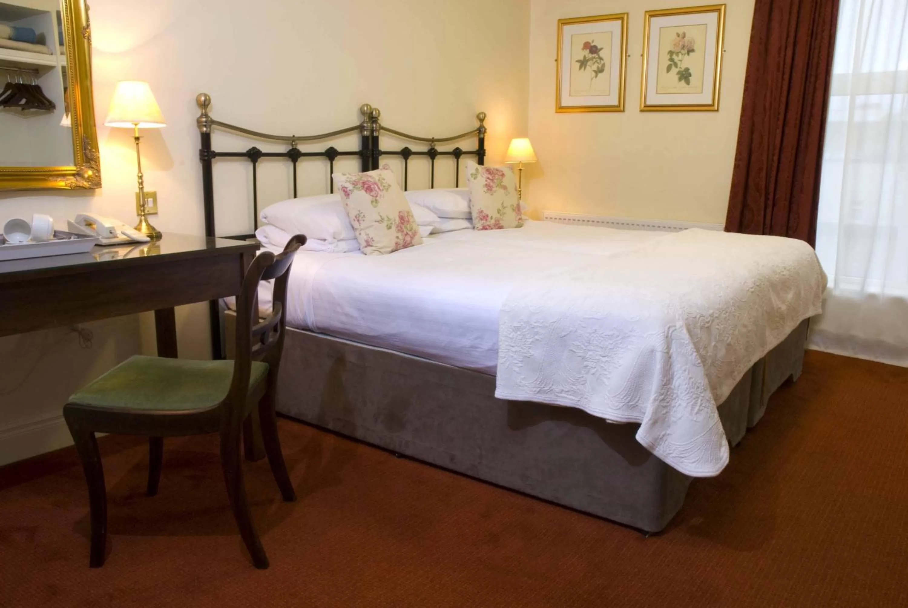 Bed in The Listowel Arms Hotel