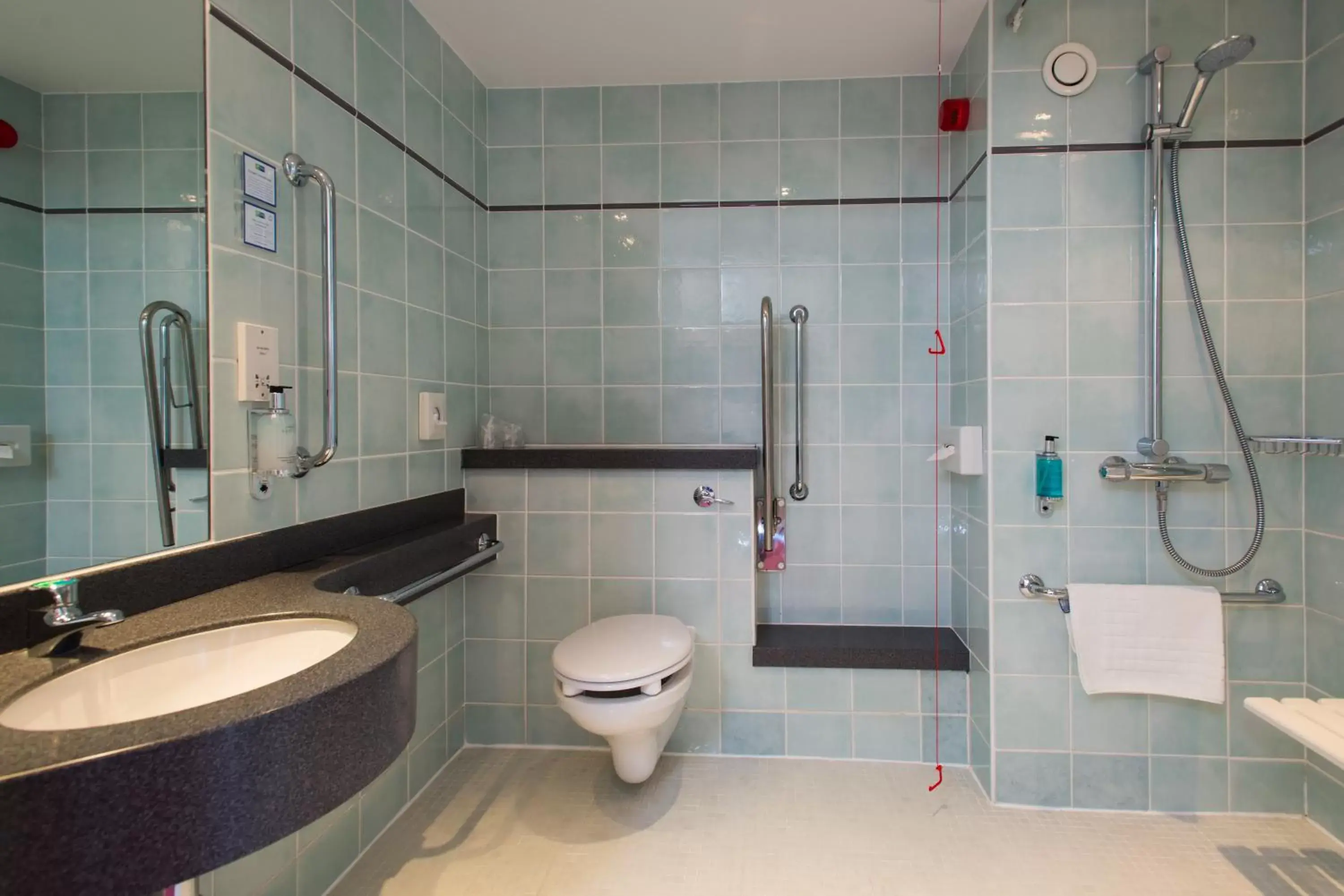 Bathroom in Holiday Inn Express Bradford City Centre, an IHG Hotel