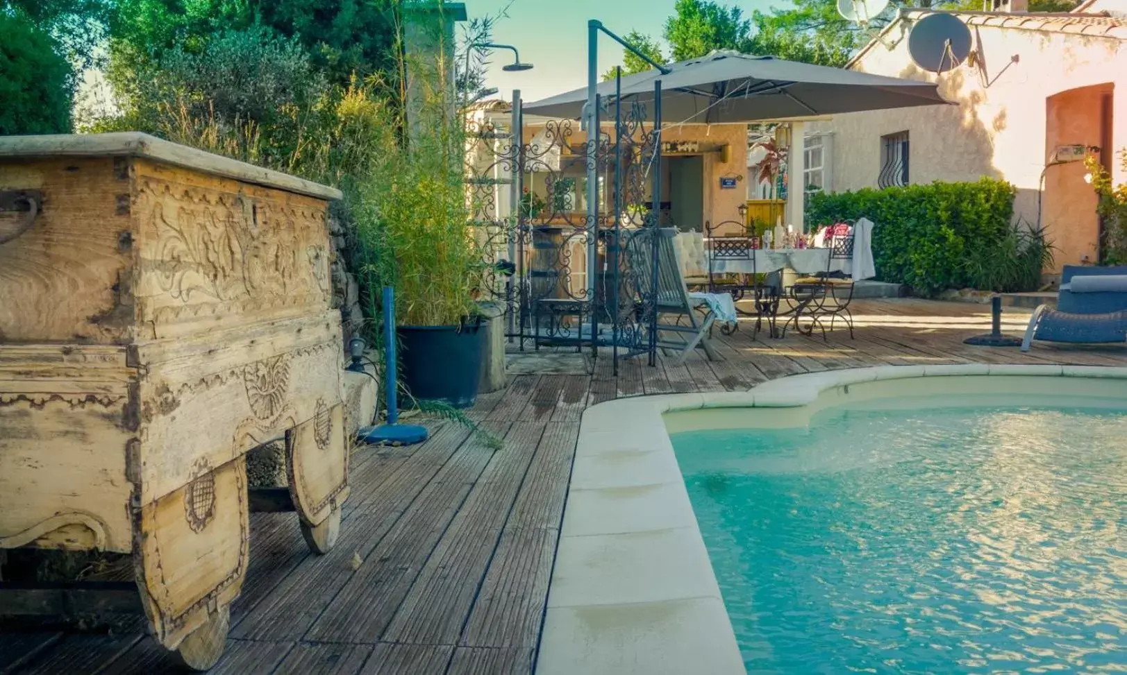 Swimming Pool in Le Jardin des Selves