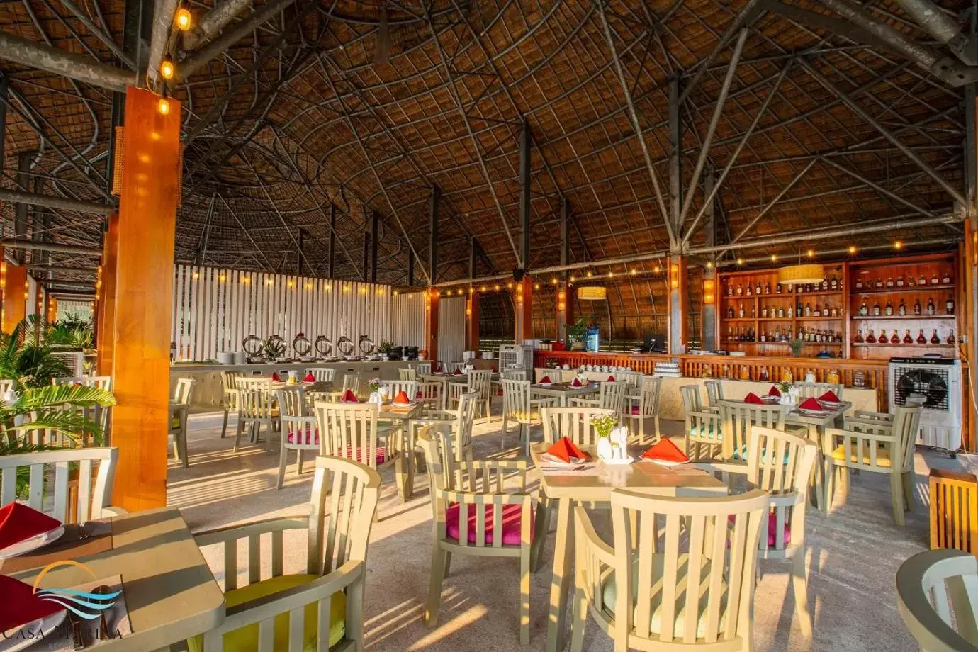 Restaurant/Places to Eat in Casa Marina Resort
