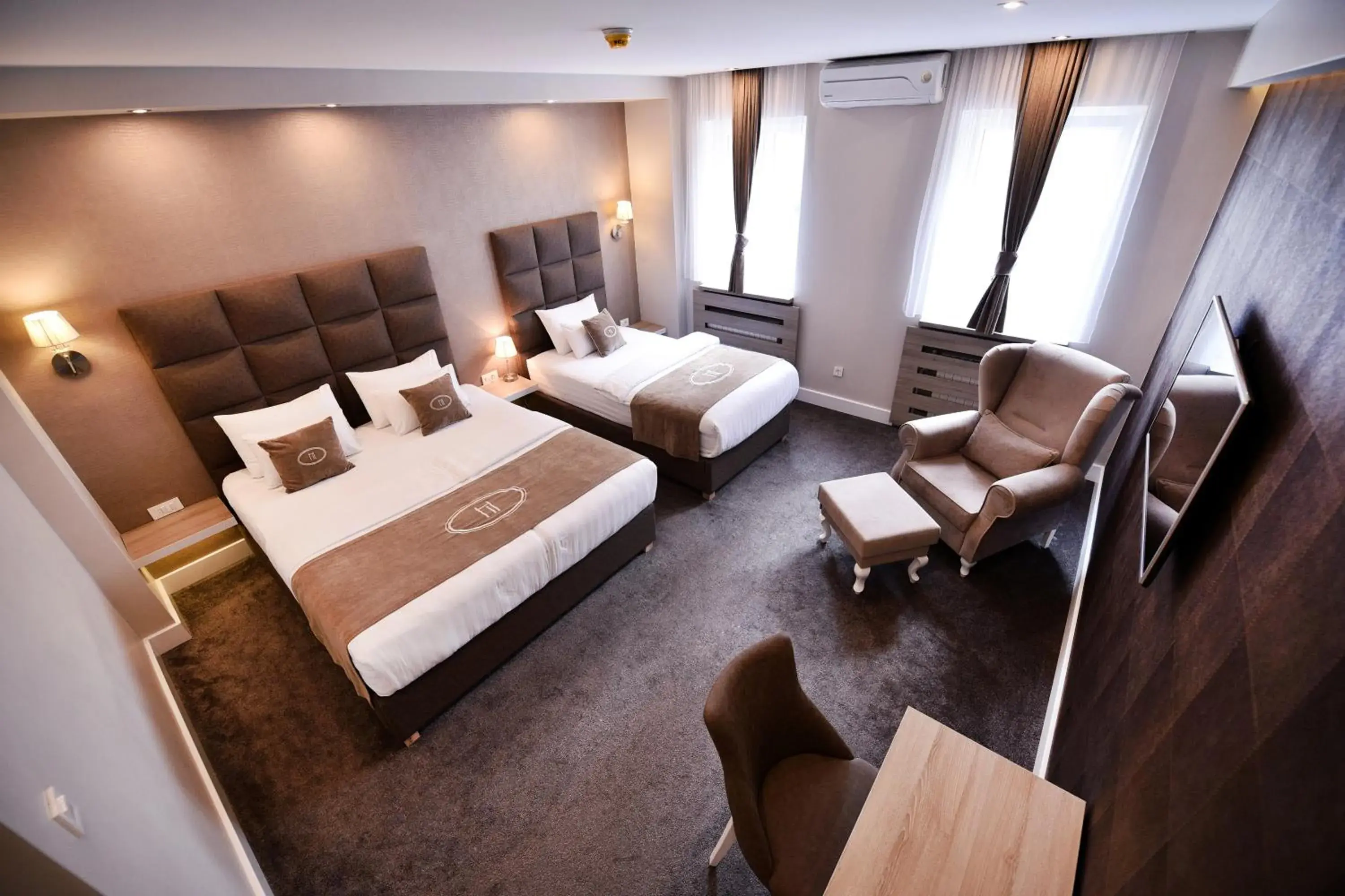 Bed in Hotel Ideja