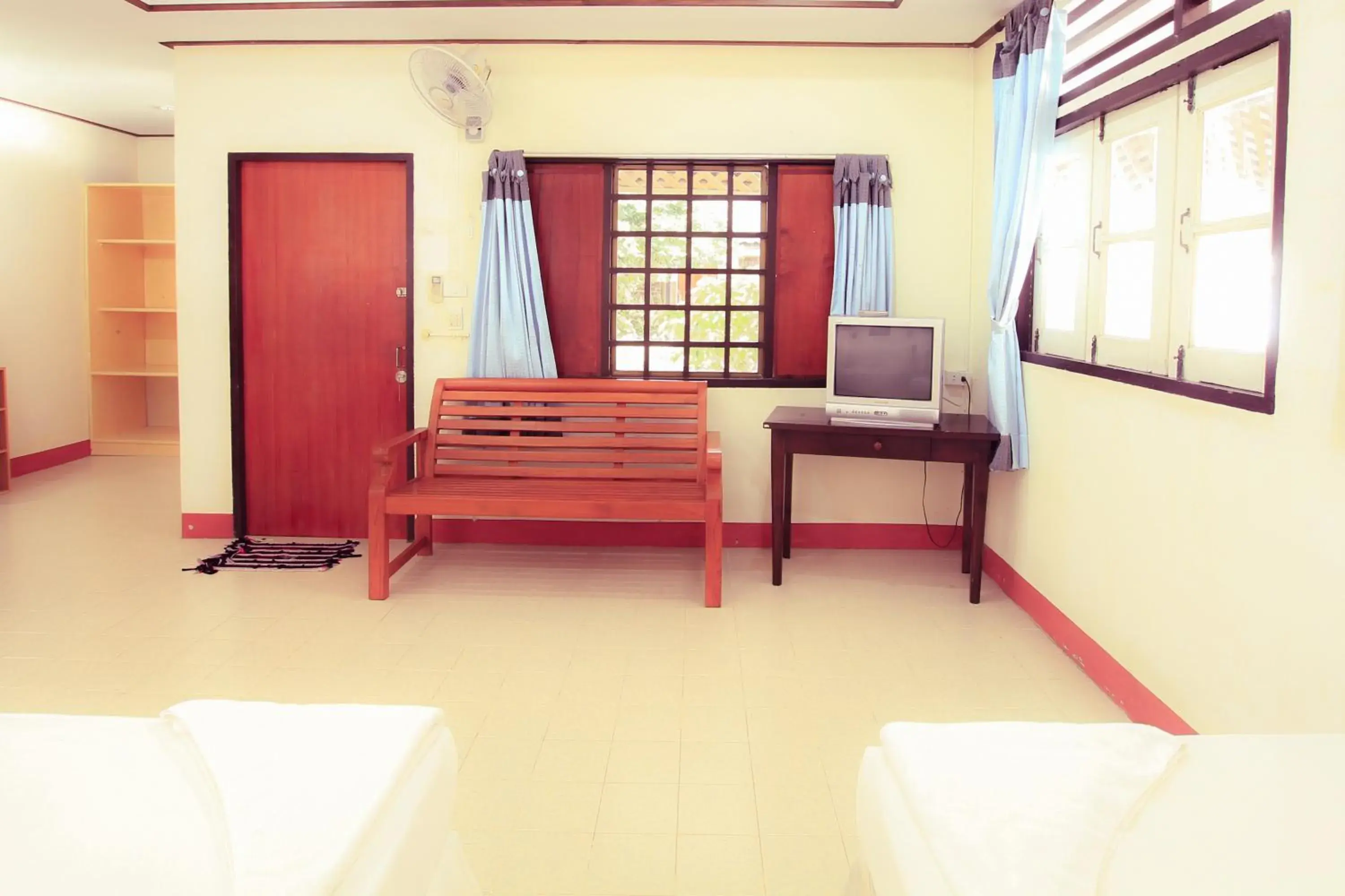 TV and multimedia, Seating Area in Marine Chaweng Beach Resort