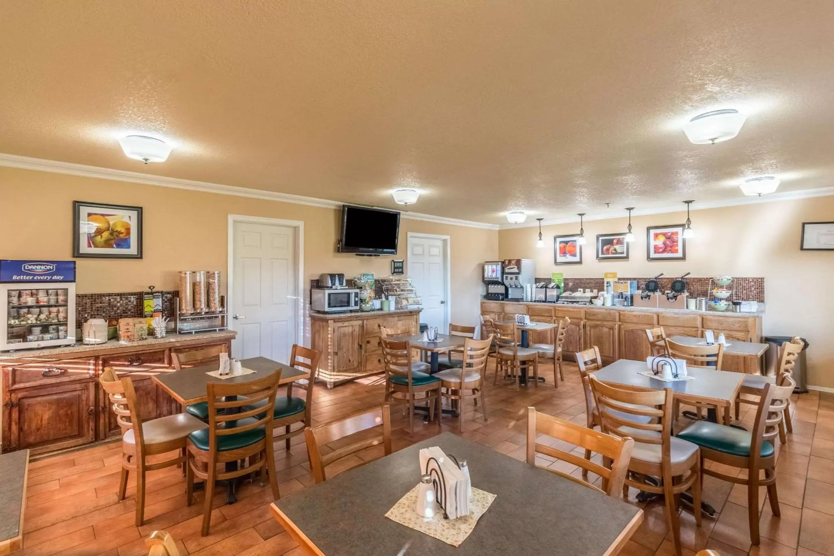 Restaurant/Places to Eat in Quality Inn Casa Grande I-10
