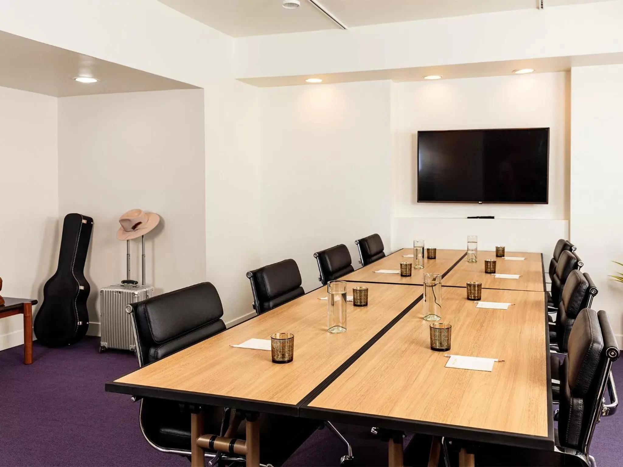 Meeting/conference room in Hotel June, Los Angeles, a Member of Design Hotels