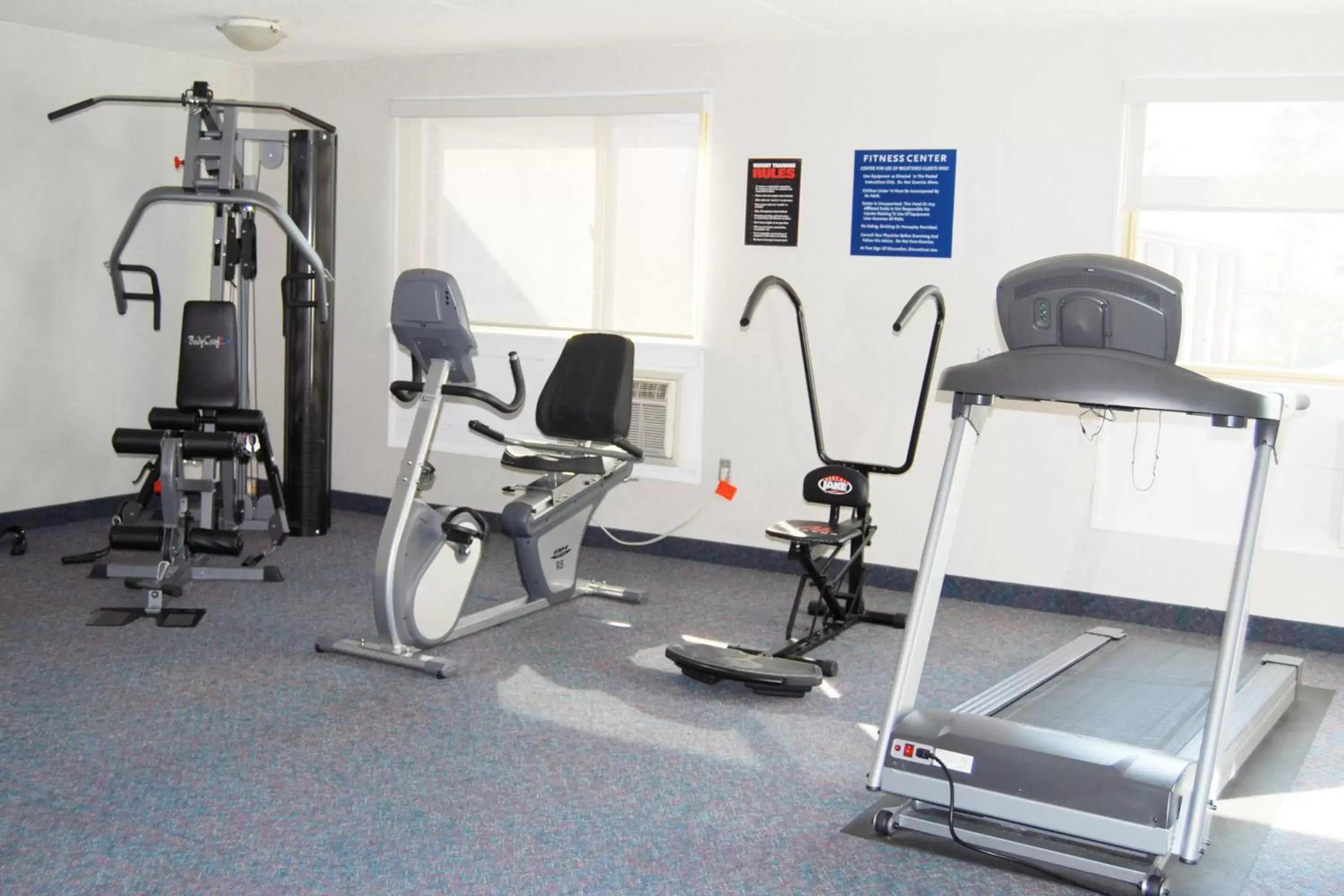 Fitness centre/facilities in Days Inn by Wyndham Bridgewater Conference Center Fitness centre/facilities in Days Inn by Wyndham Bridgewater Conference Center