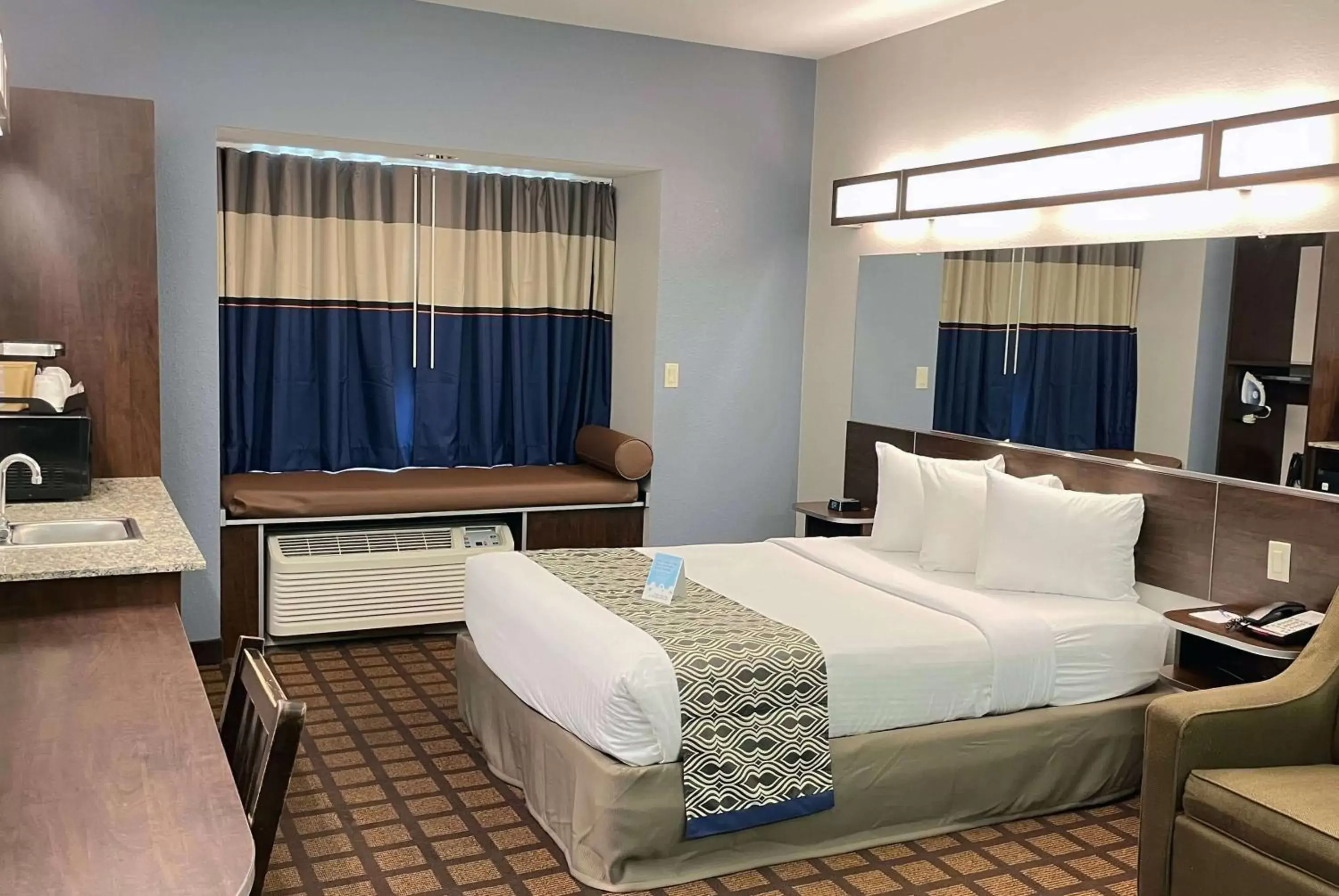 Photo of the whole room, Bed in Microtel Inn & Suites by Wyndham Michigan City