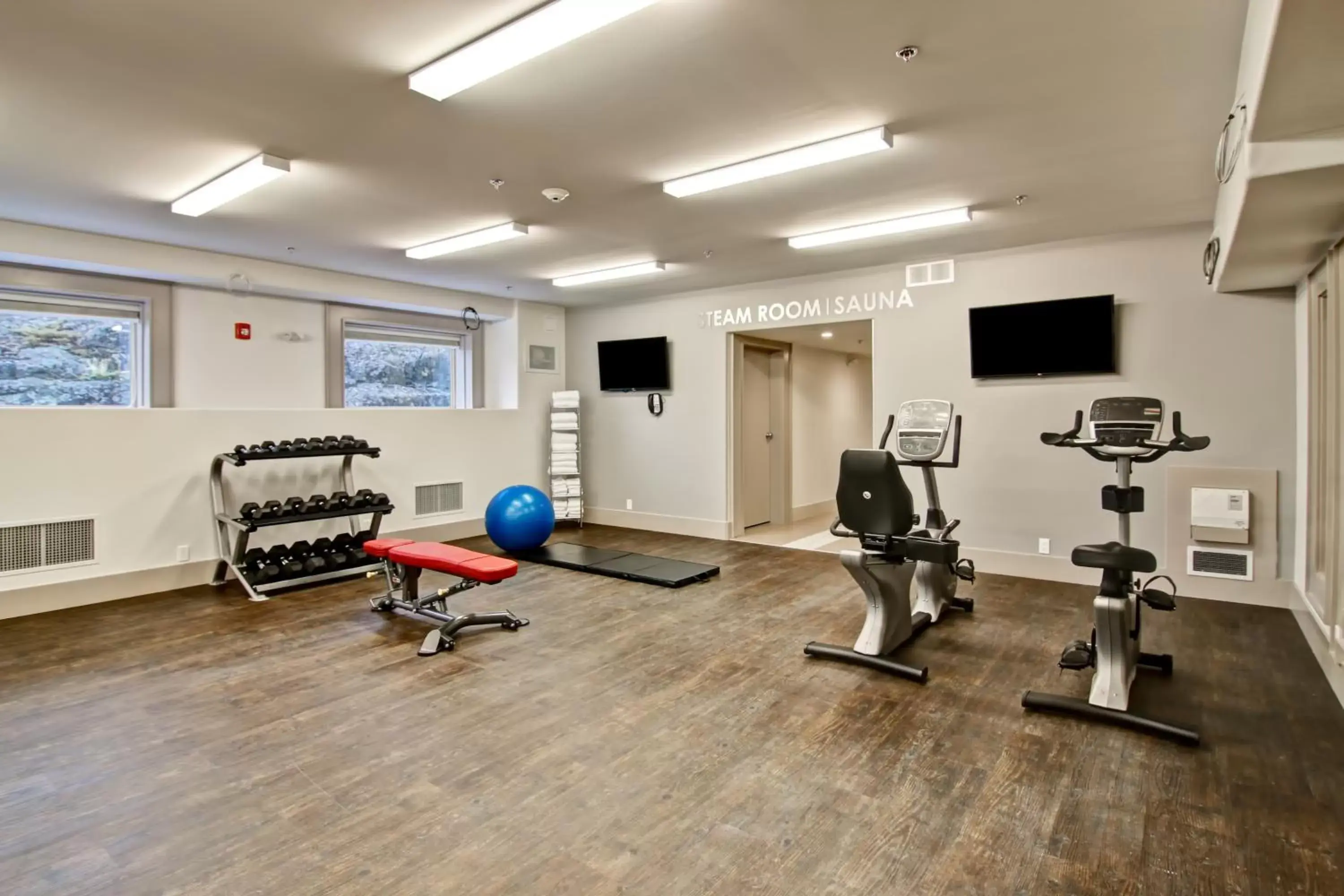 Fitness centre/facilities, Fitness Center/Facilities in Chateau Nova Yellowknife