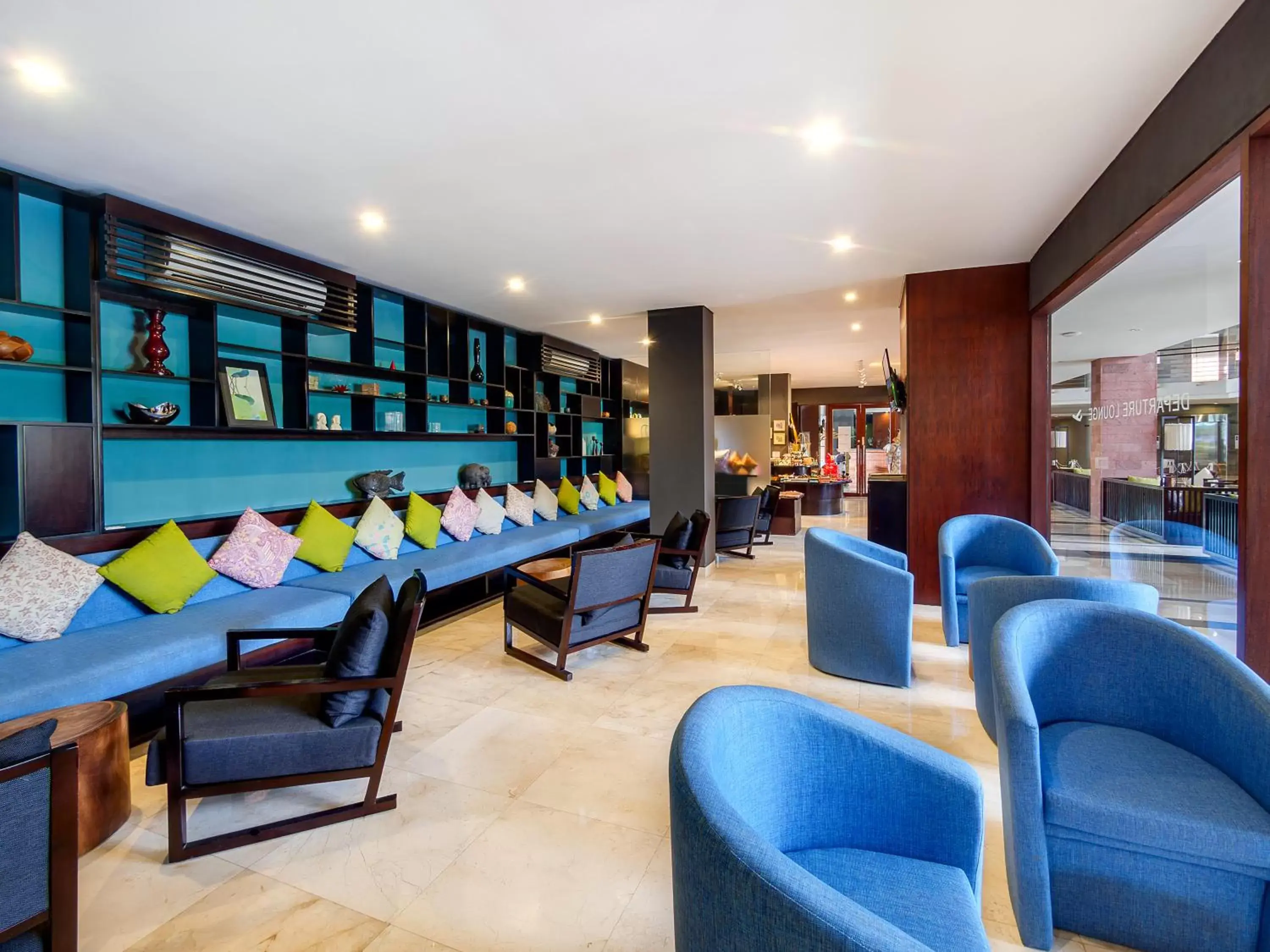 Lounge or bar in Watermark Hotel & Spa Bali Lounge or bar in Watermark Hotel & Spa Bali