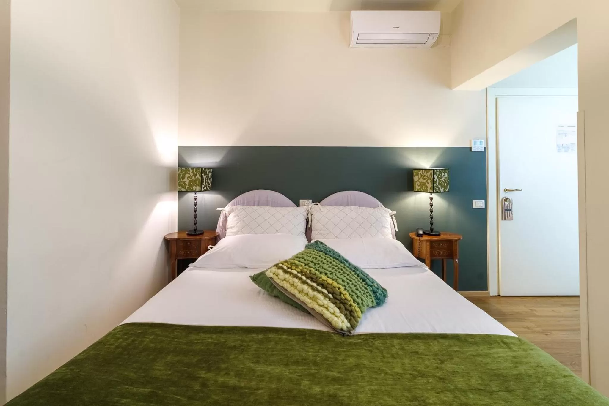 Bed in Aurora Boutique Hotel & Private SPA