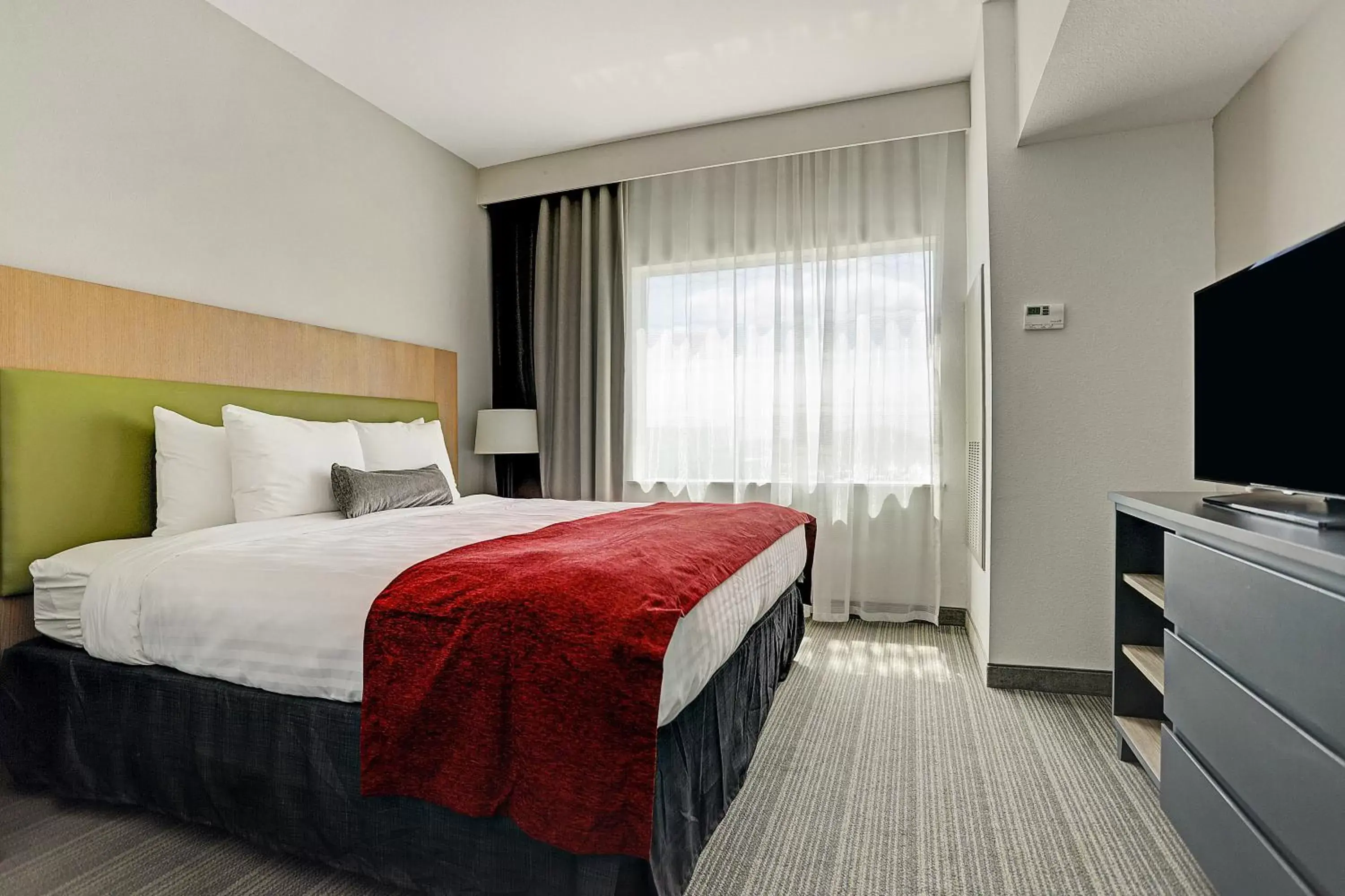 Bedroom, Bed in Best Western Plus Westheimer - Westchase Inn & Suites