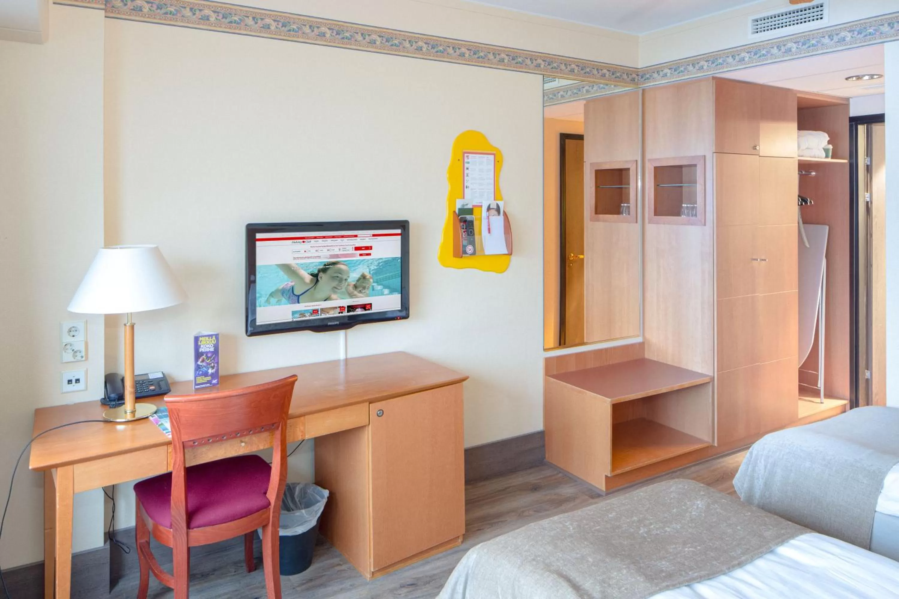 TV and multimedia, Bed in Holiday Club Turun Caribia