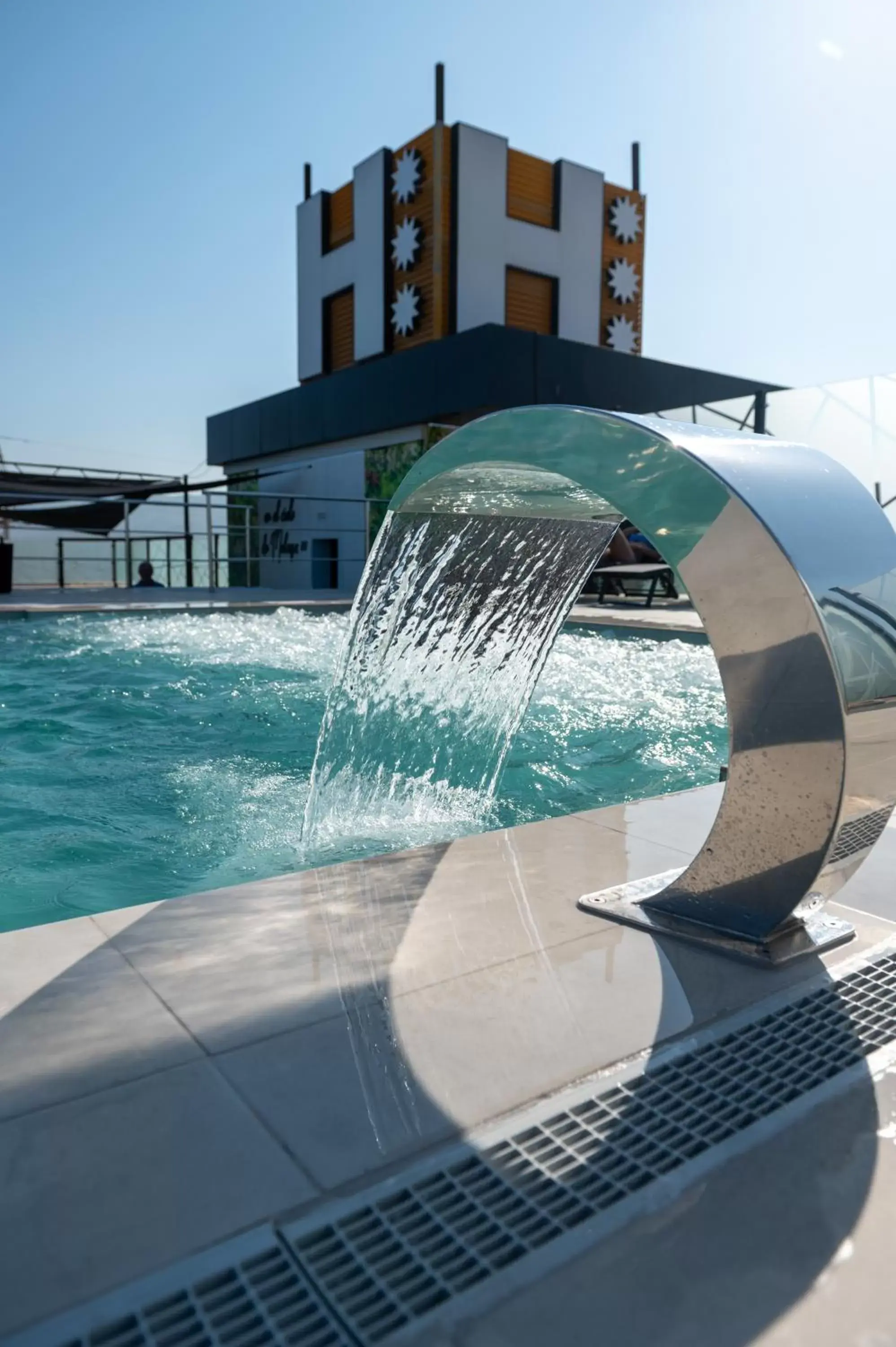 Swimming Pool in Hotel Málaga Nostrum Airport