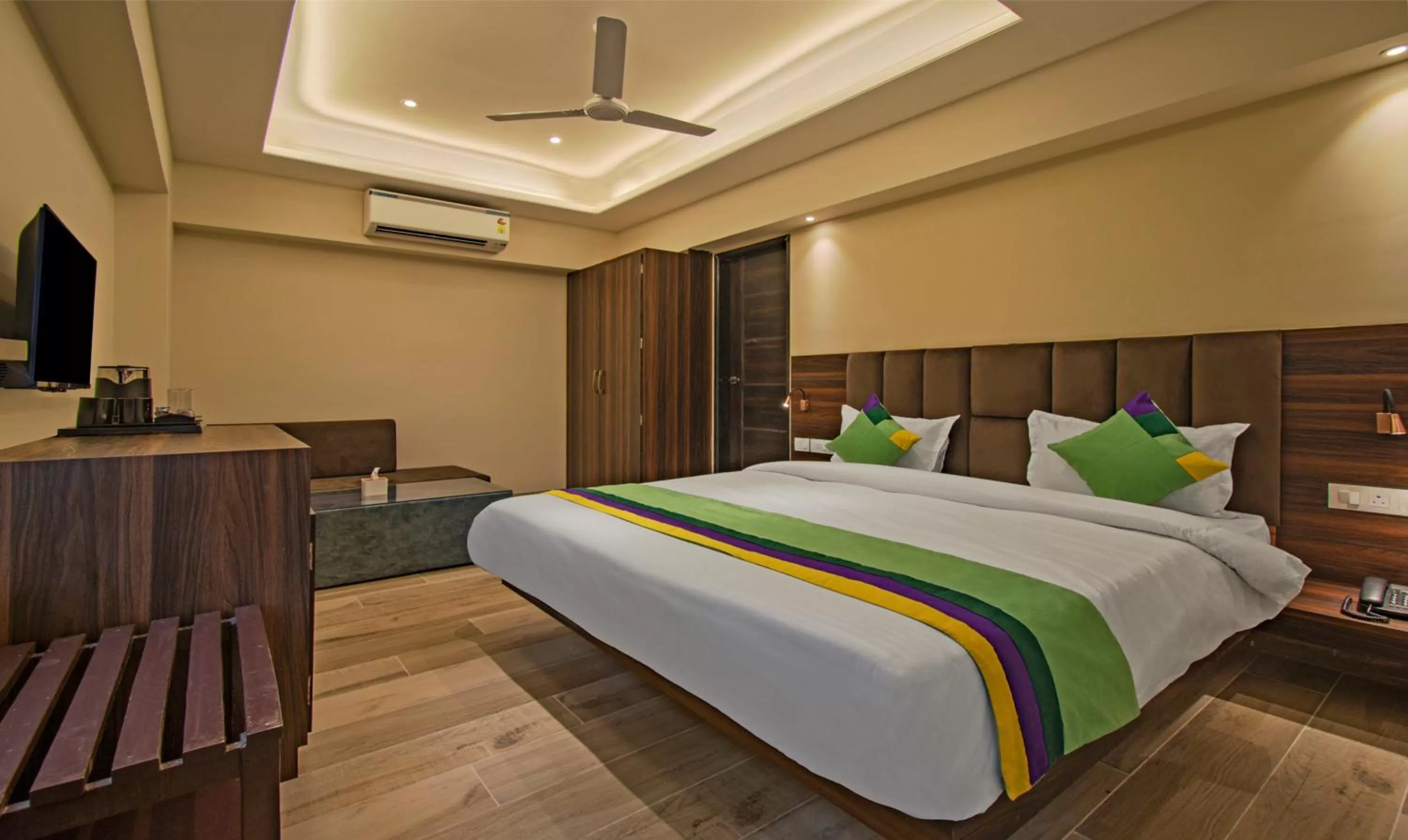 Photo of the whole room, Bed in Treebo Pink City Grand