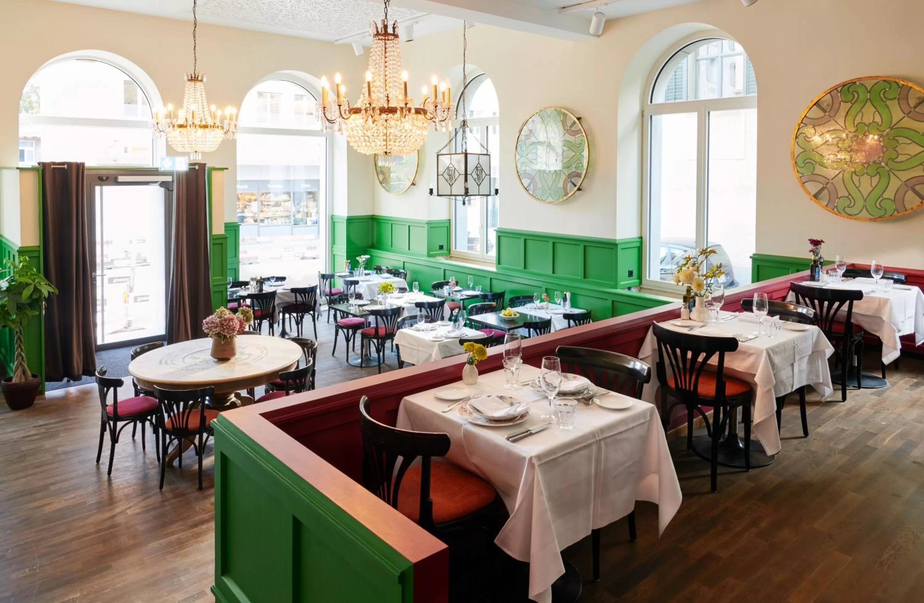 Restaurant/places to eat in Design Hotel Plattenhof