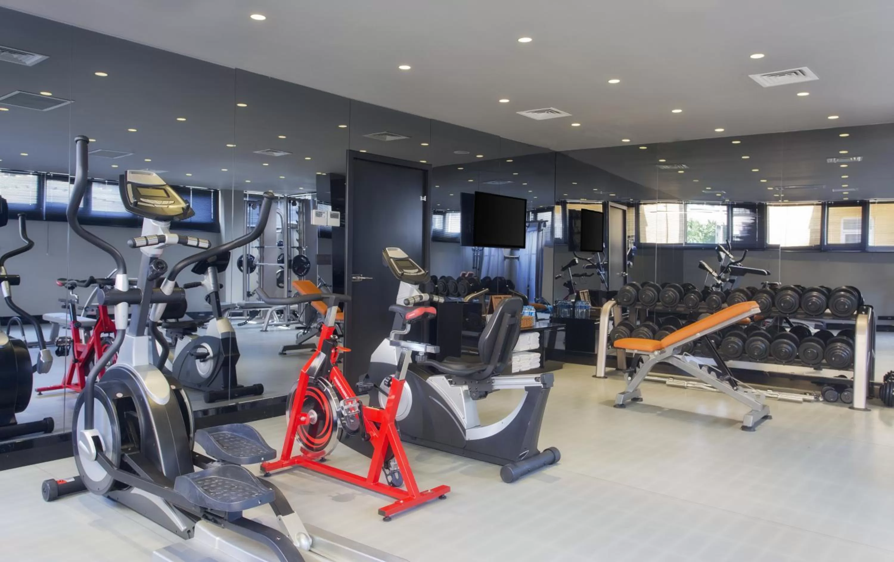 Fitness centre/facilities in Sura Design Hotel & Suites