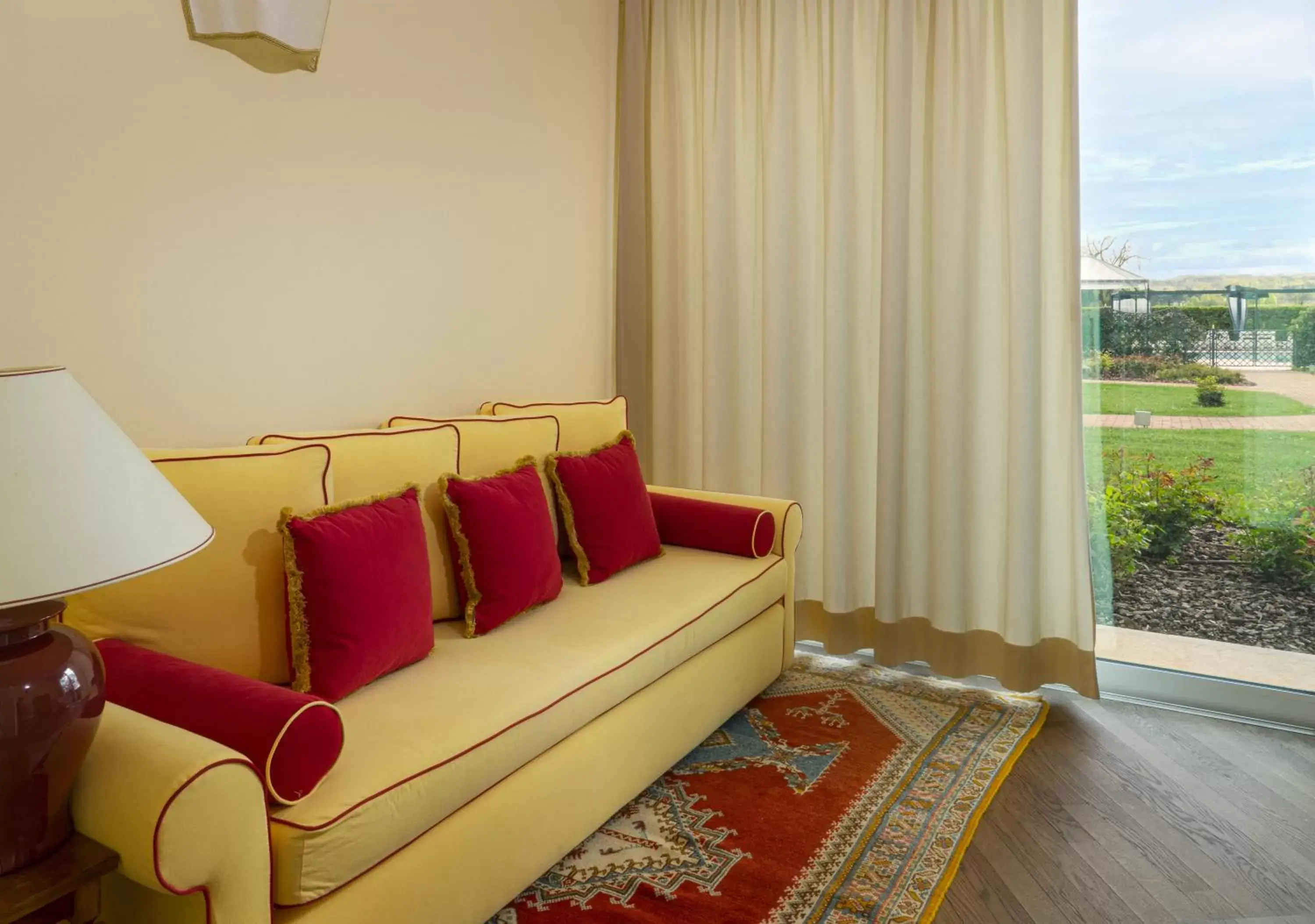 Patio, Seating Area in Villa Abbondanzi Resort