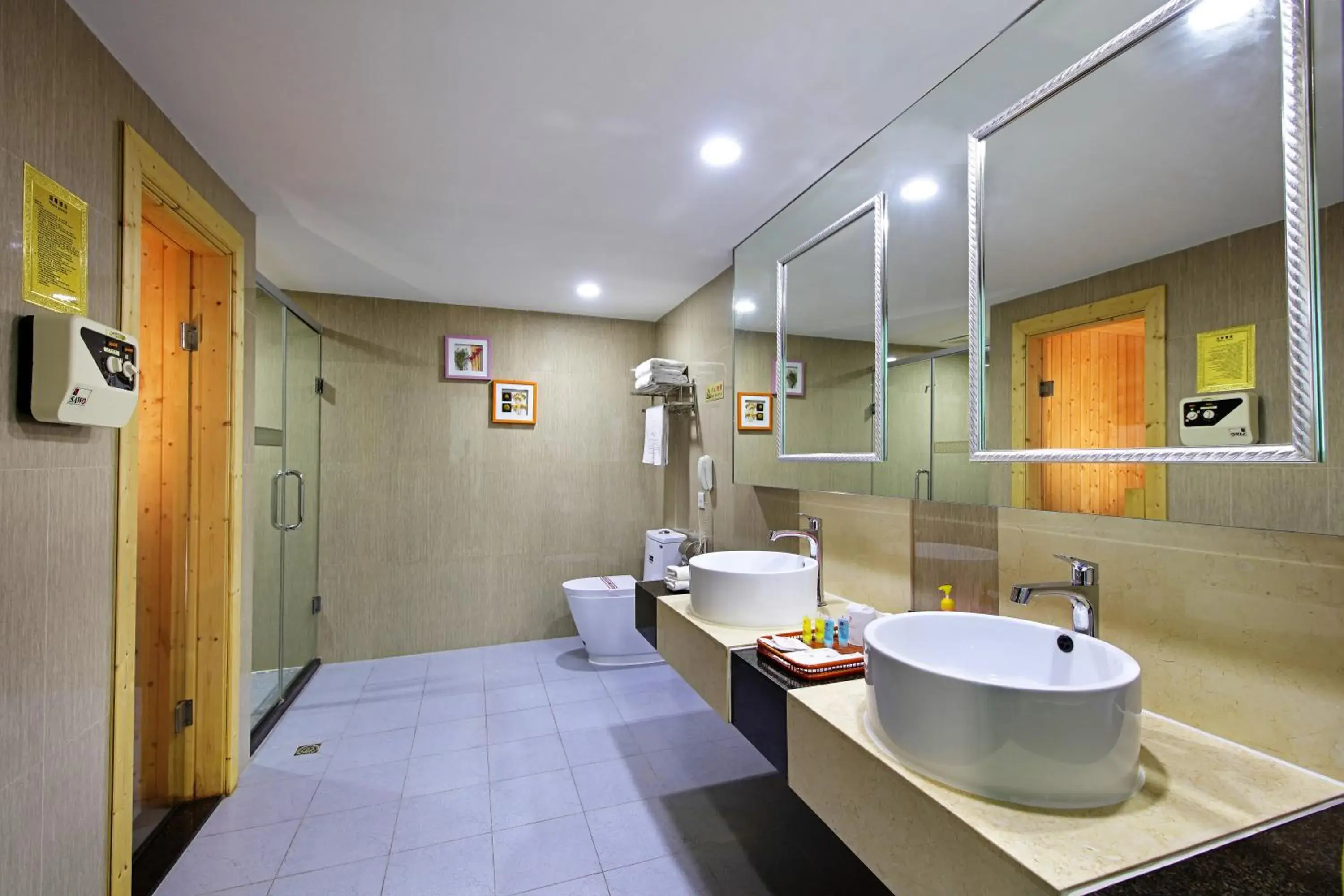 Bathroom in New World Hotel