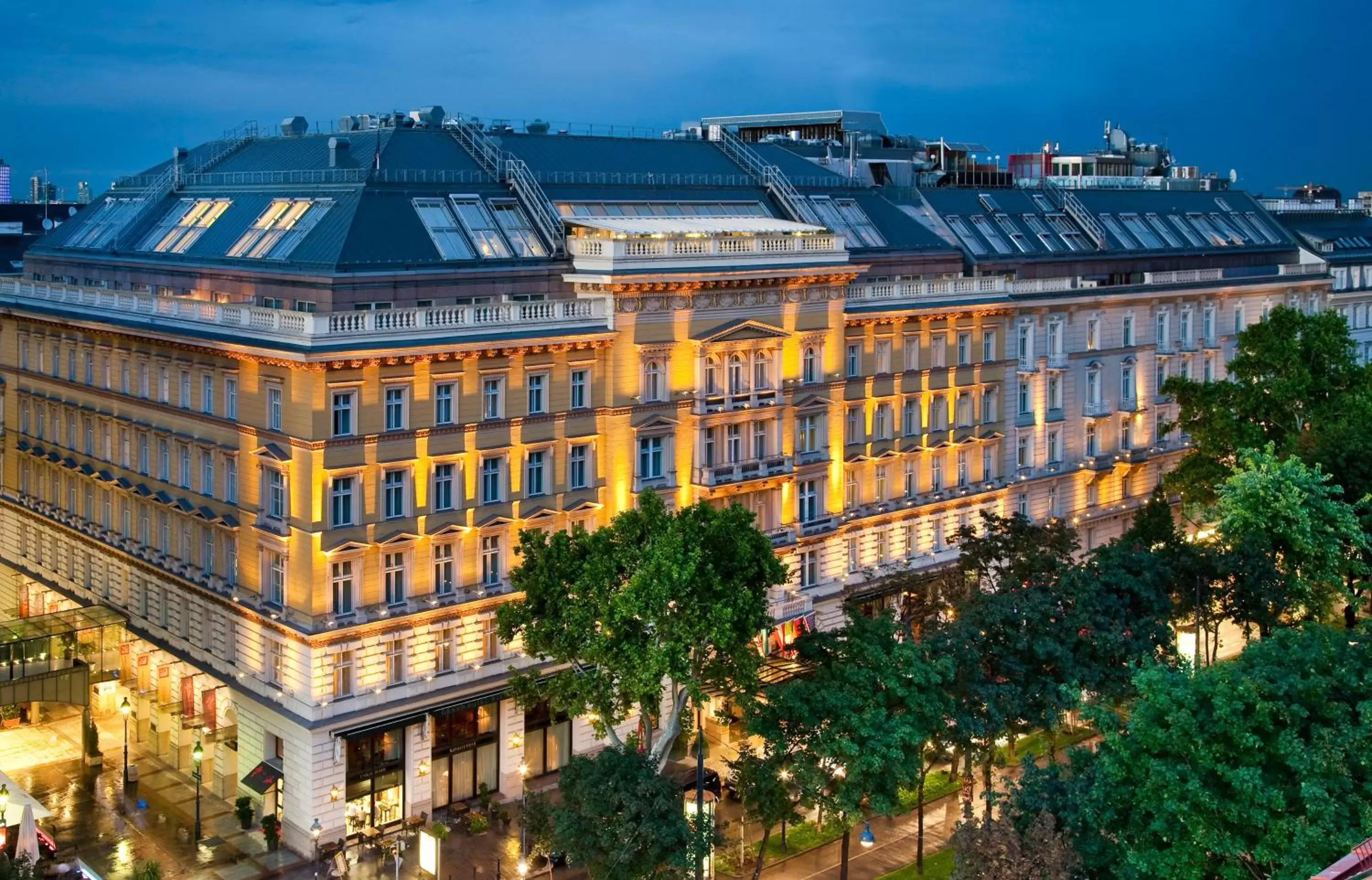 Property building in Grand Hotel Wien Property building in Grand Hotel Wien