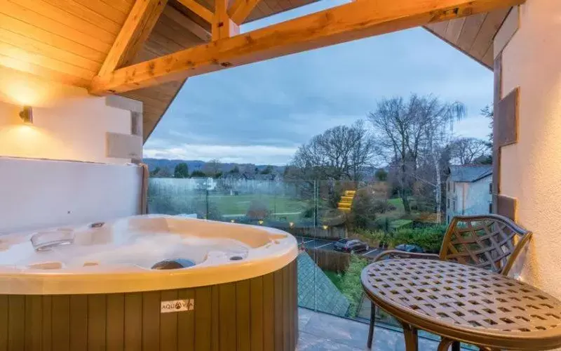 Hot Tub in Applegarth Villa Hotel & Restaurant (Adult Only)