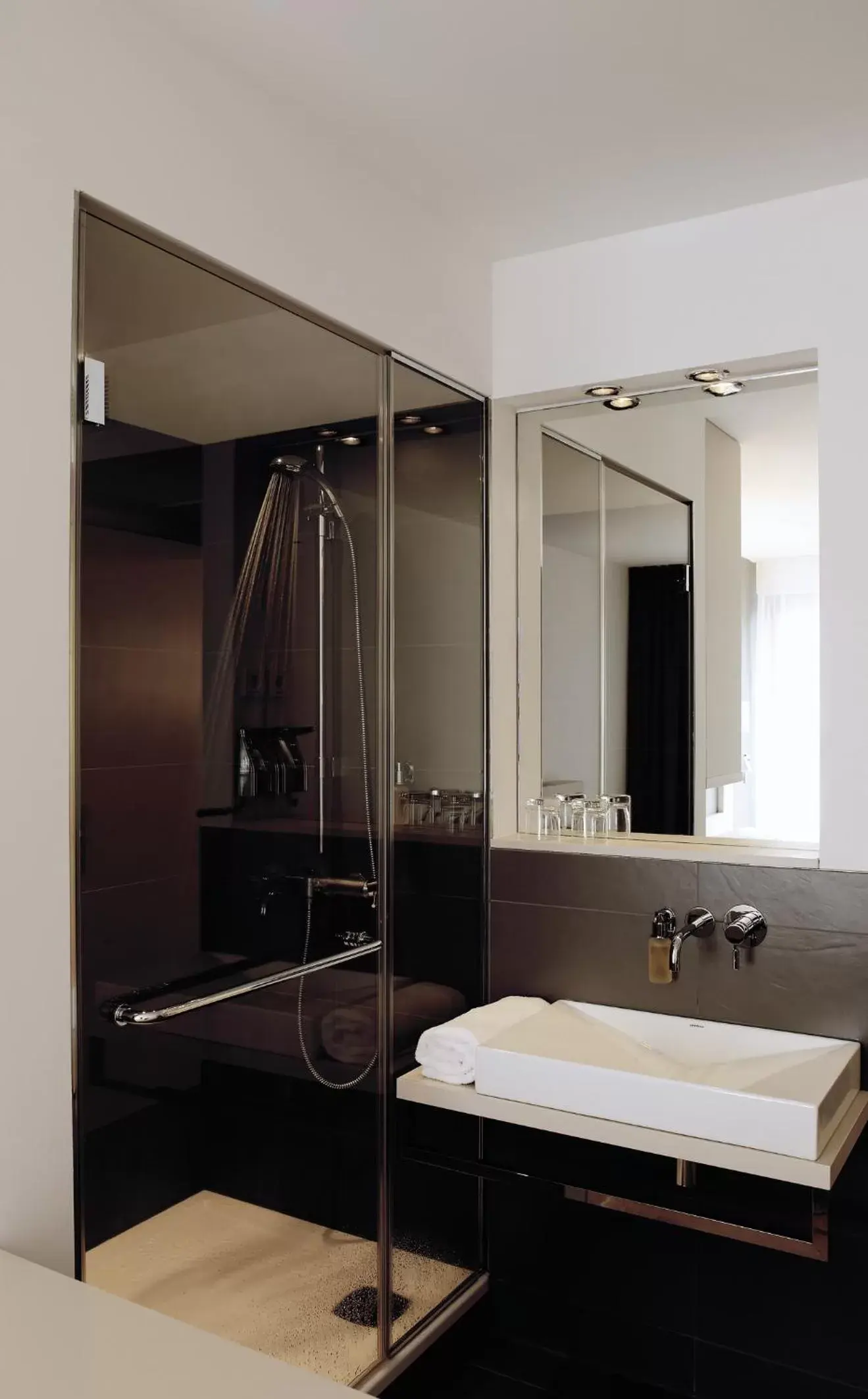 Bathroom in Hotel AMANO Rooms & Apartments