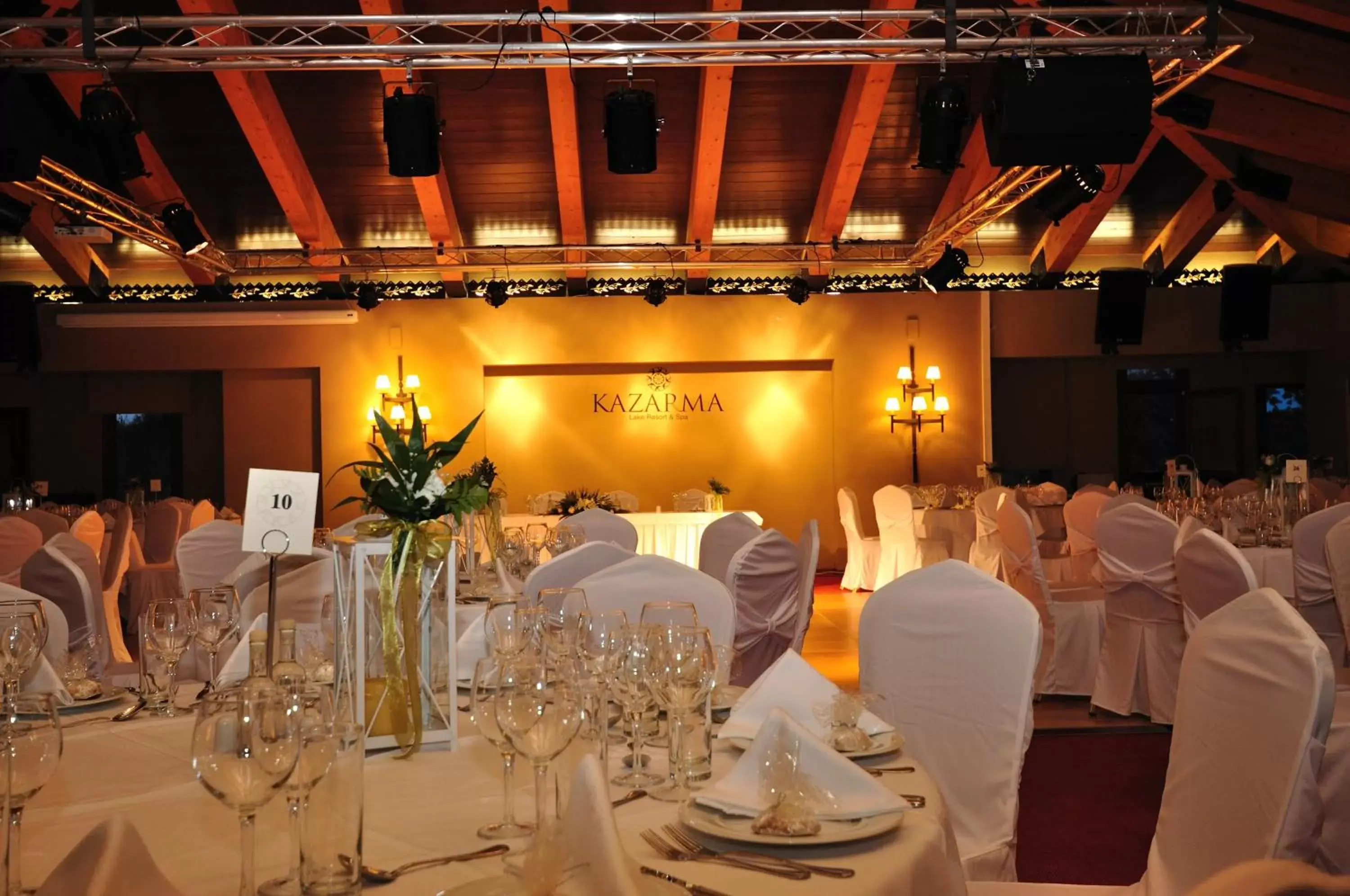 Banquet/Function facilities, Banquet Facilities in Kazarma Hotel