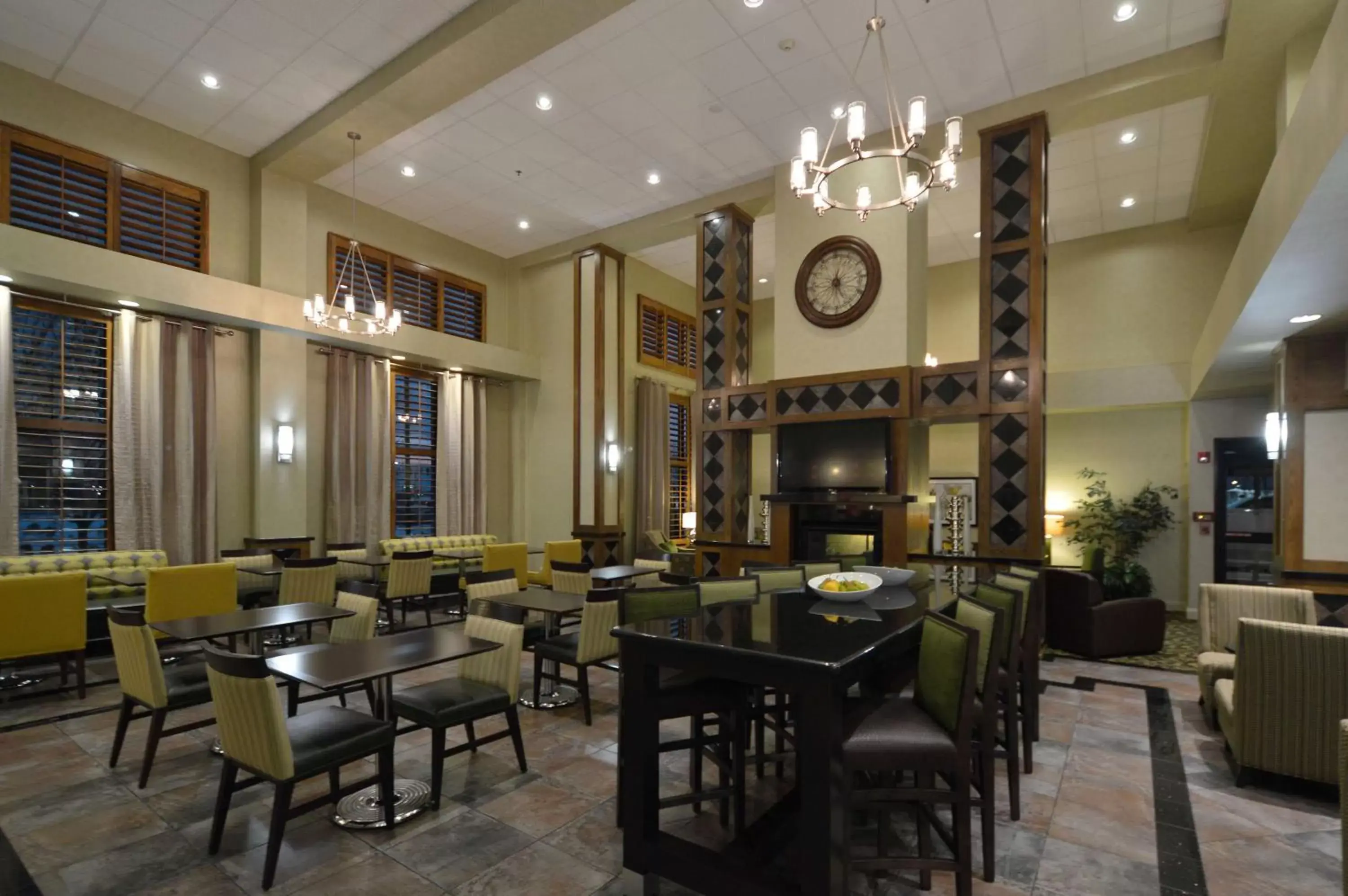 Lobby or reception, Restaurant/Places to Eat in Hampton Inn & Suites Carson City