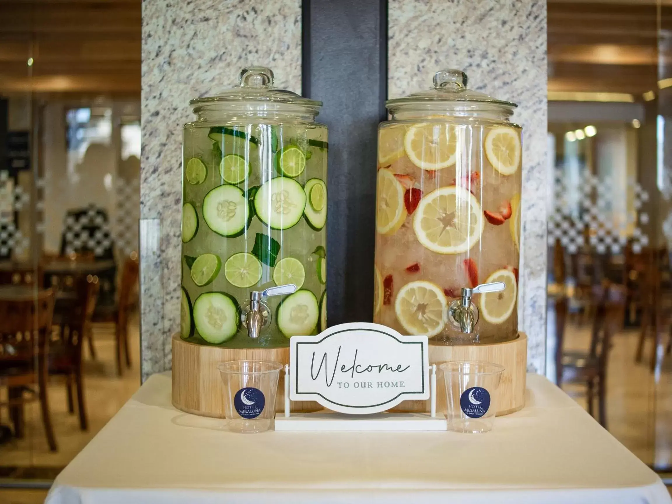 Lobby or reception in Hotel Mesaluna Near American Consulate Lobby or reception in Hotel Mesaluna Near American Consulate