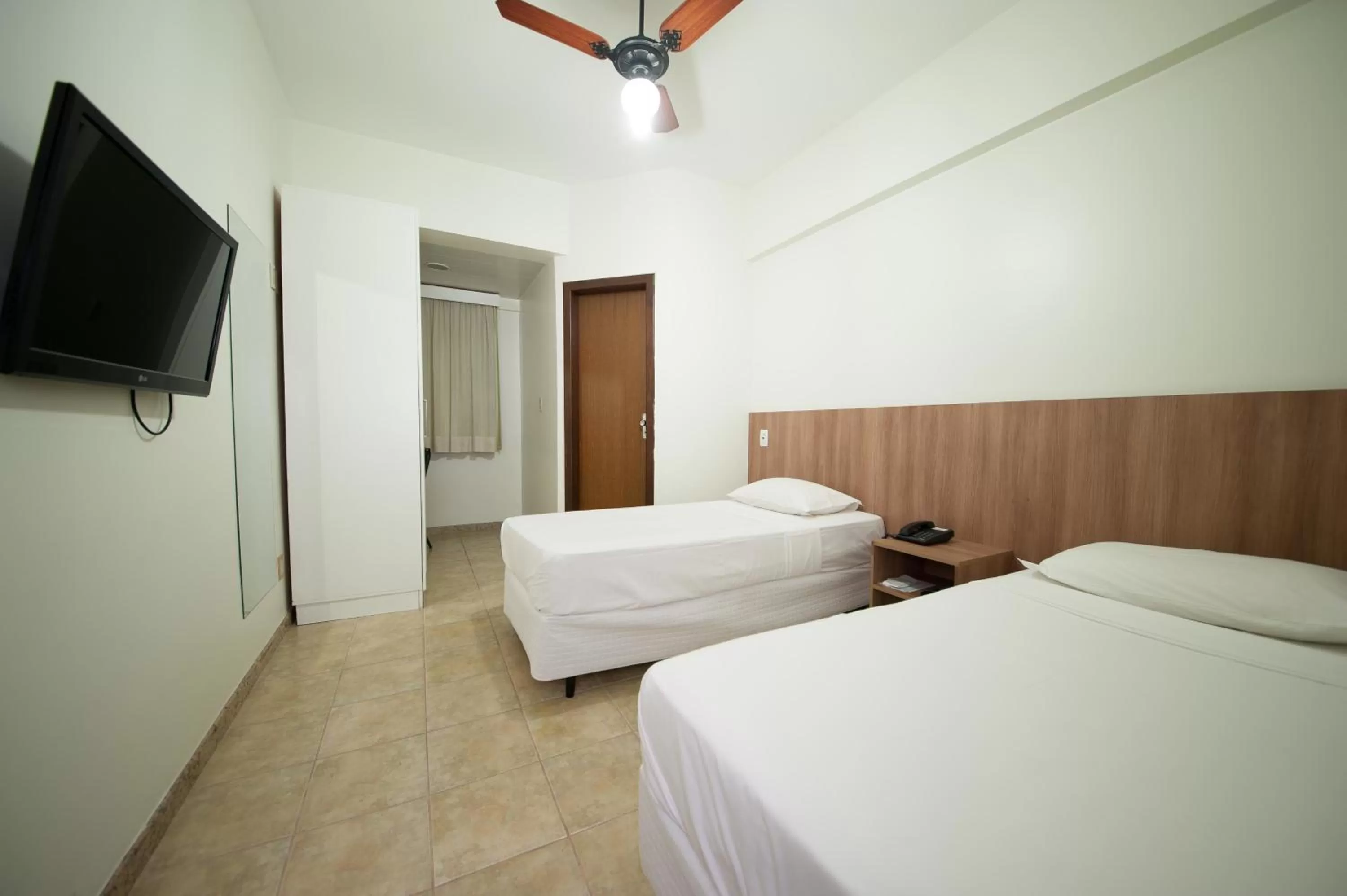 Standard Twin Room in Premium Executive Hotel Itabira