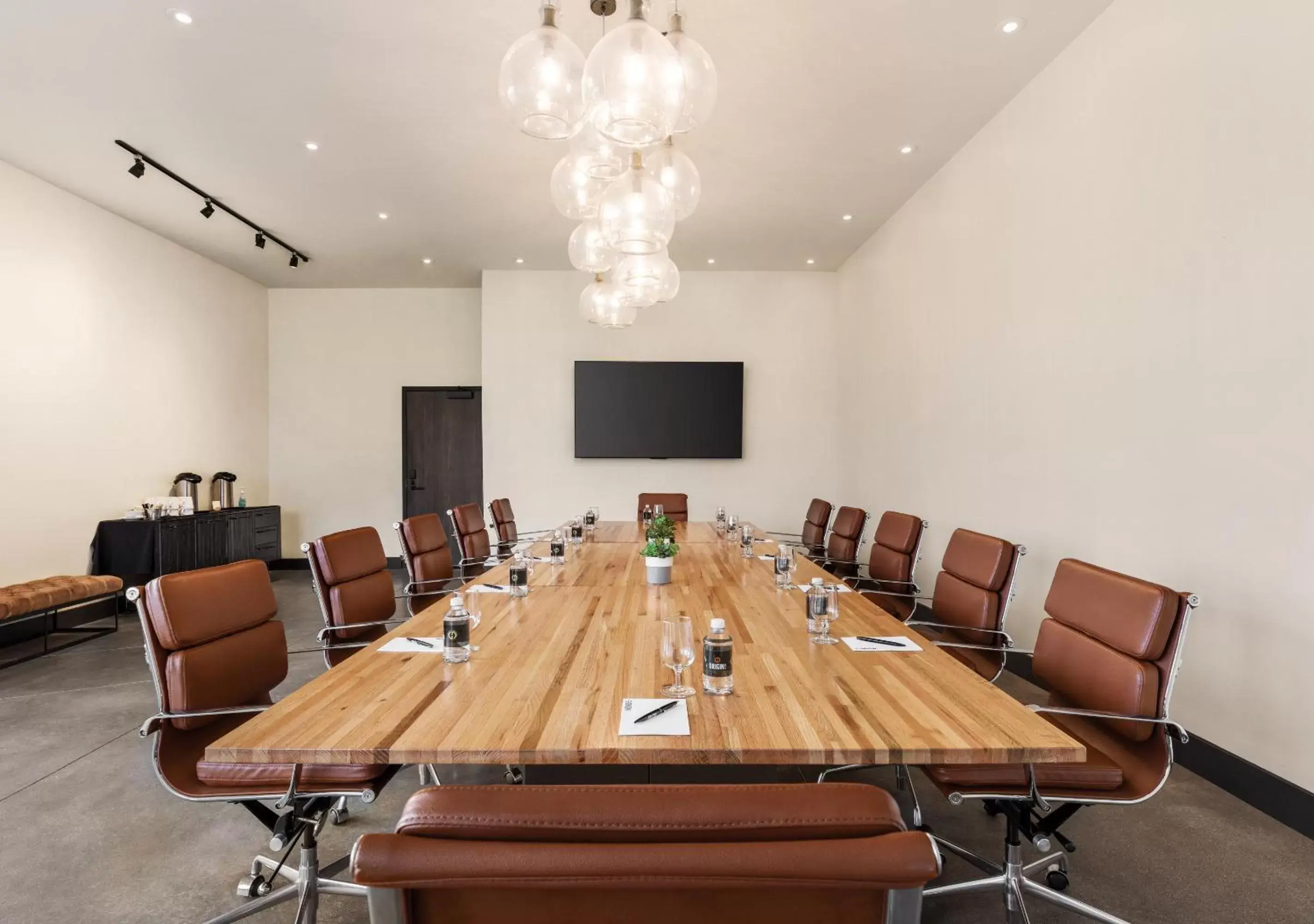 Meeting/conference room in Origin Red Rocks, a Wyndham Hotel