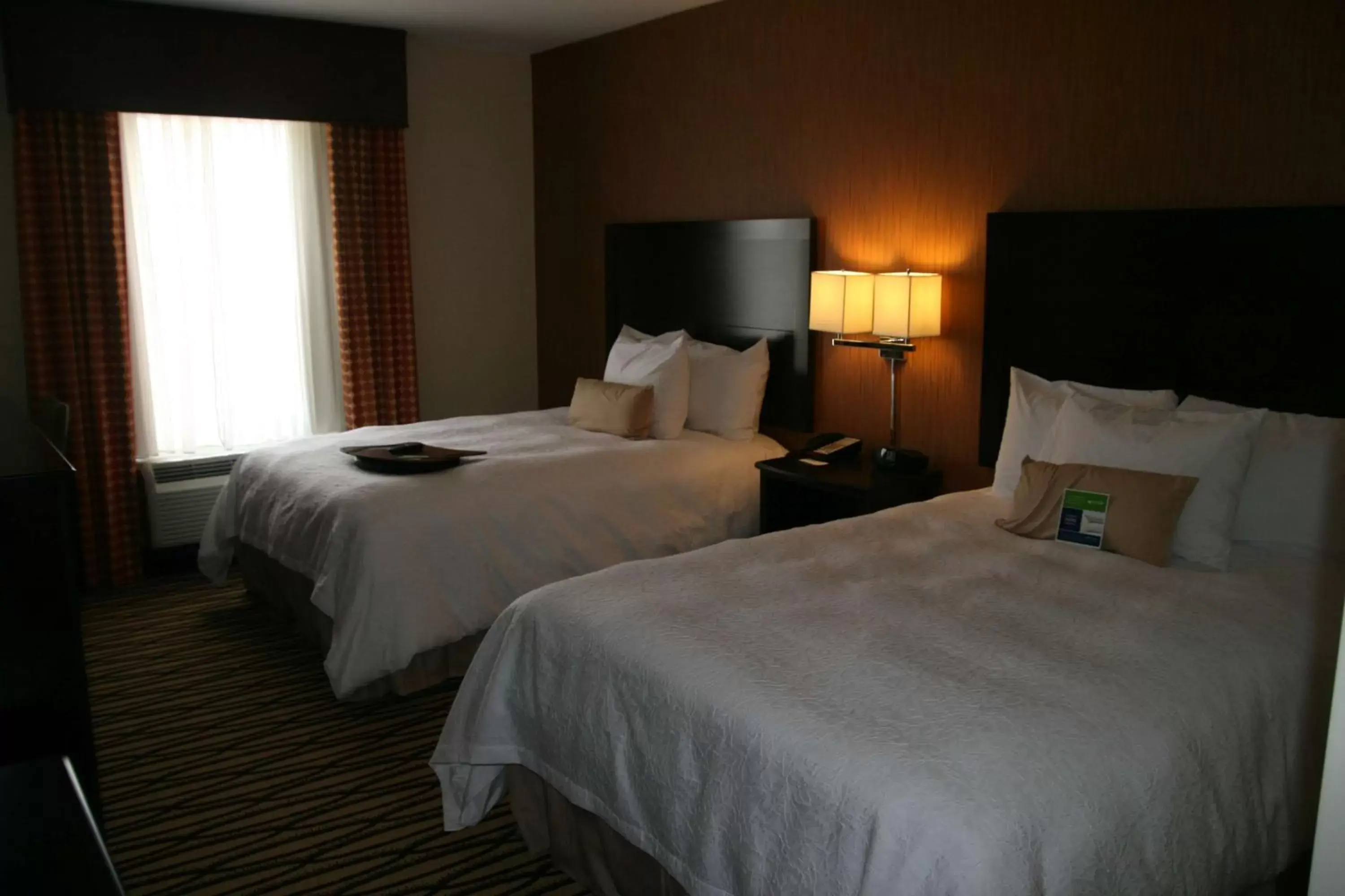 Bed in Hampton Inn & Suites Morgan City