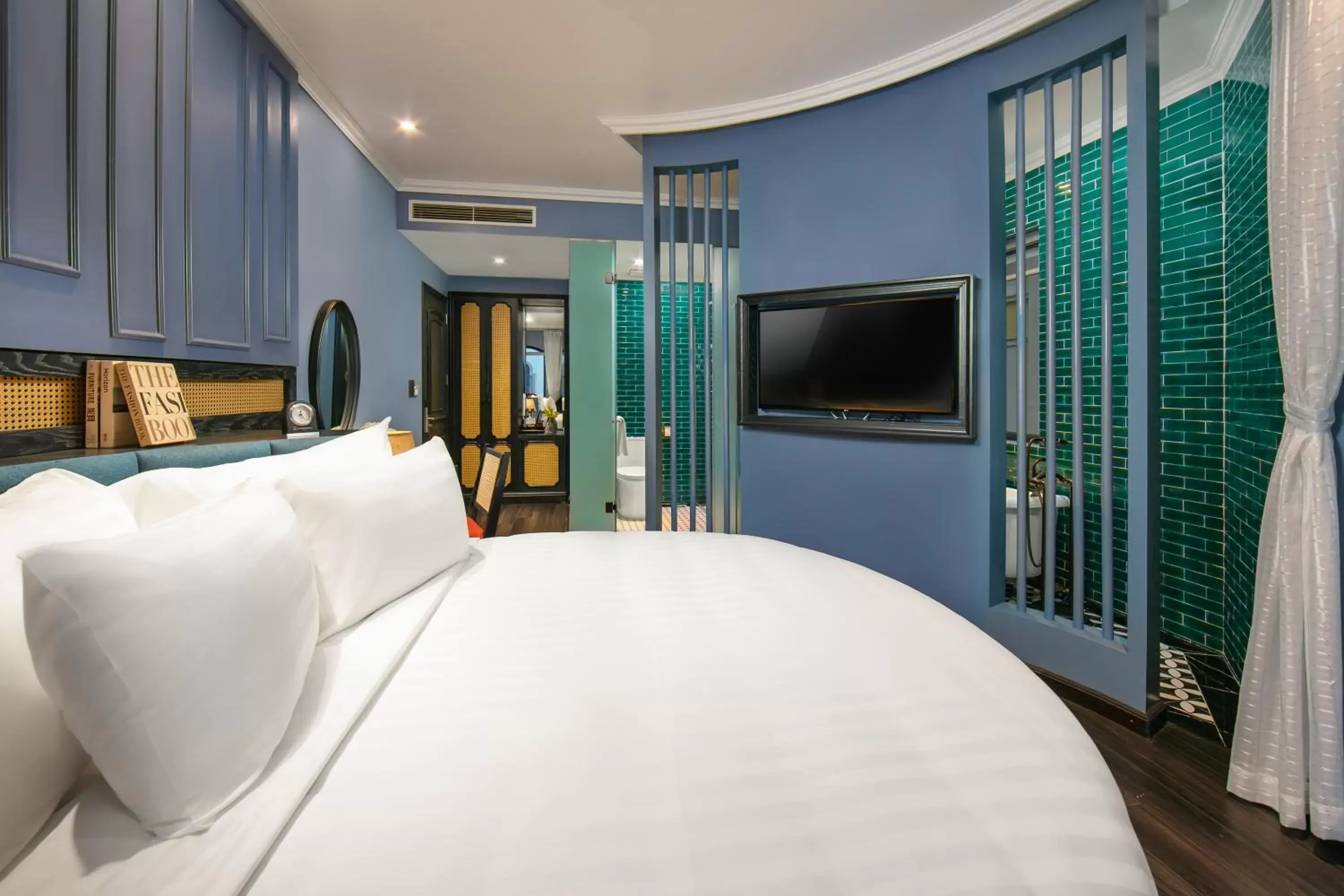 Bedroom, Bed in The Secret HaLong Bedroom, Bed in The Secret HaLong