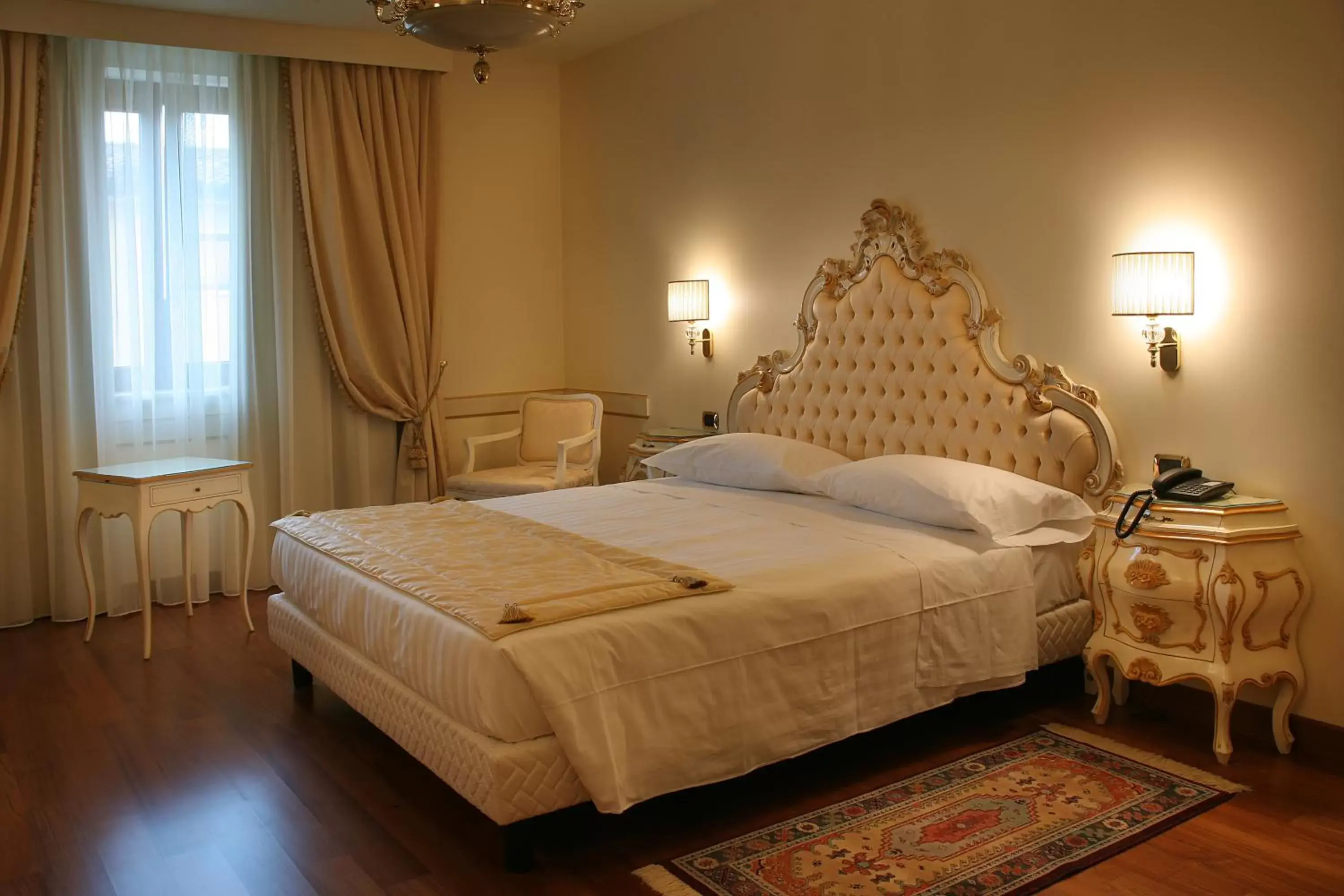 Bed in Villa Quaranta Tommasi Wine Hotel & SPA