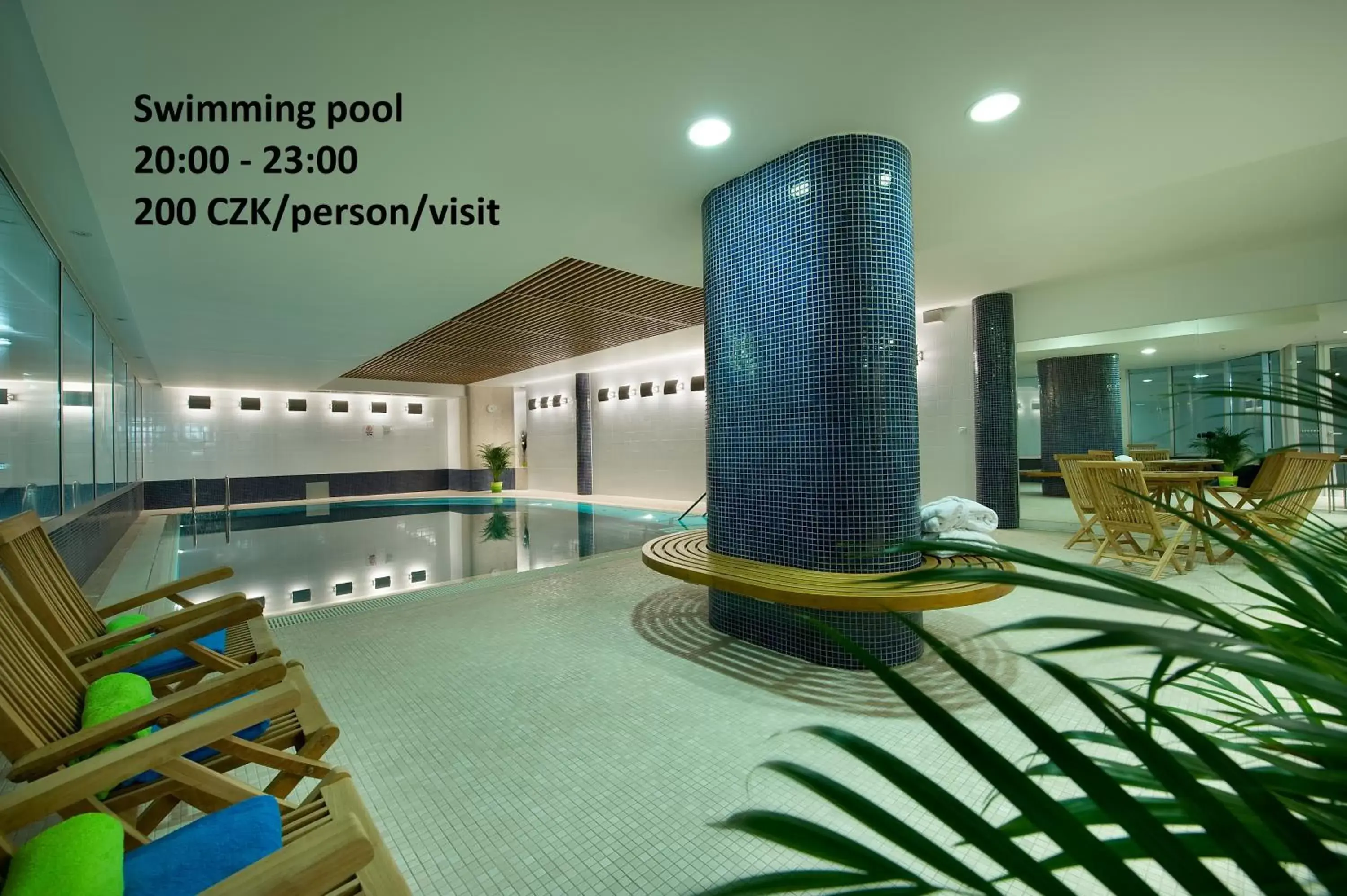 Swimming Pool in EA Hotel Julis