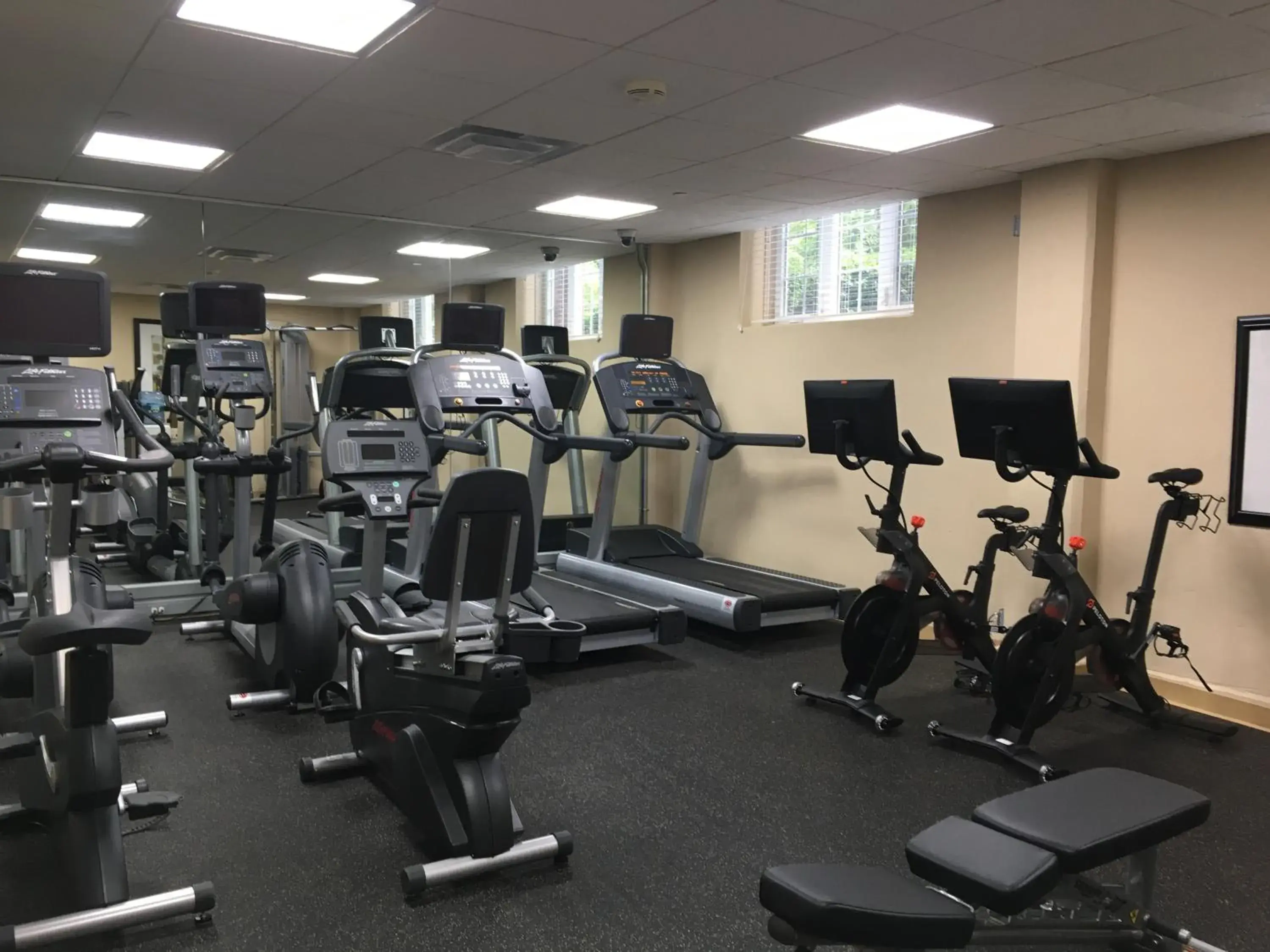 Fitness centre/facilities, Fitness Center/Facilities in Montauk Manor